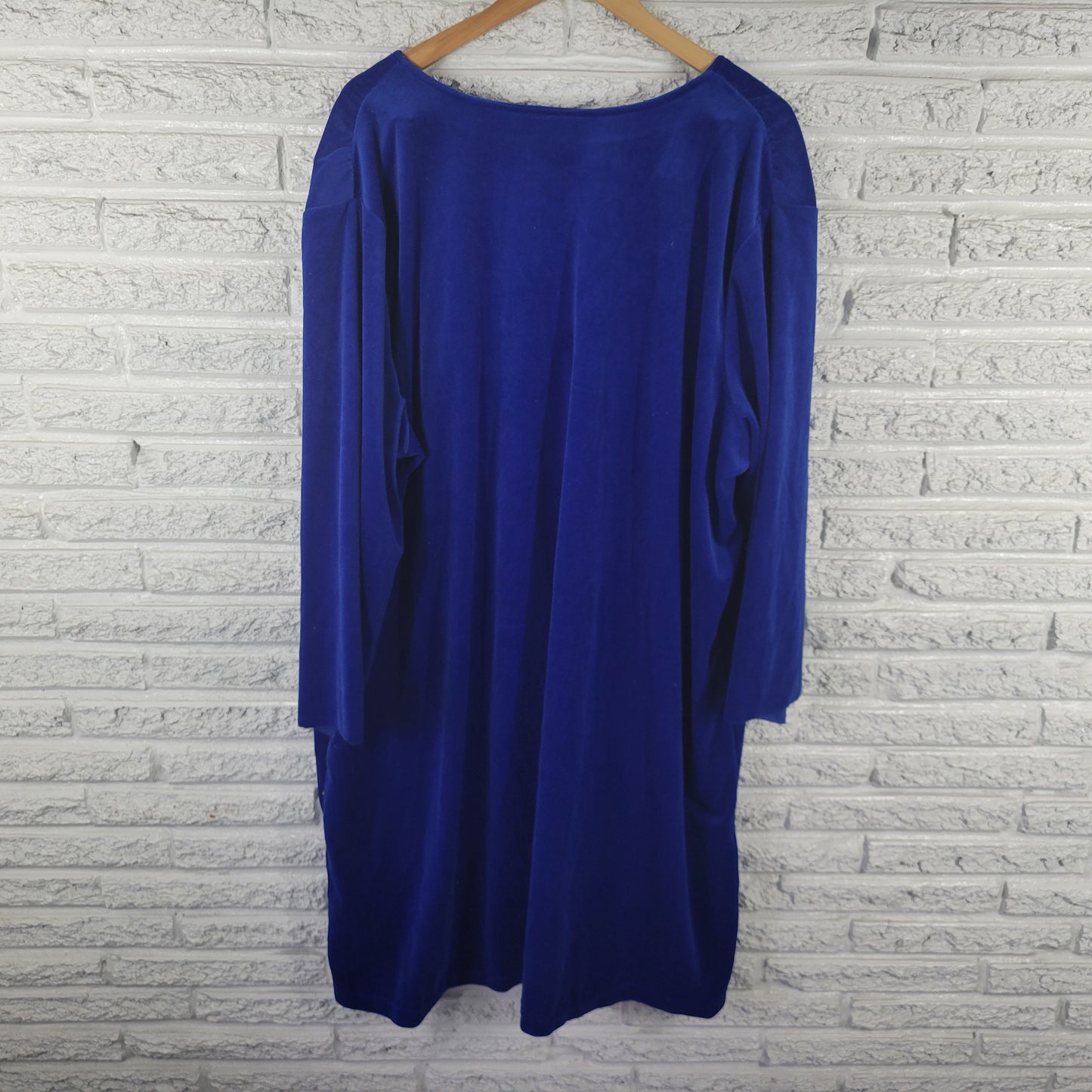 Soft Focus Women's Robe Size 3X Blue Velour Button Up V-Neck Long Sleeve HNGE