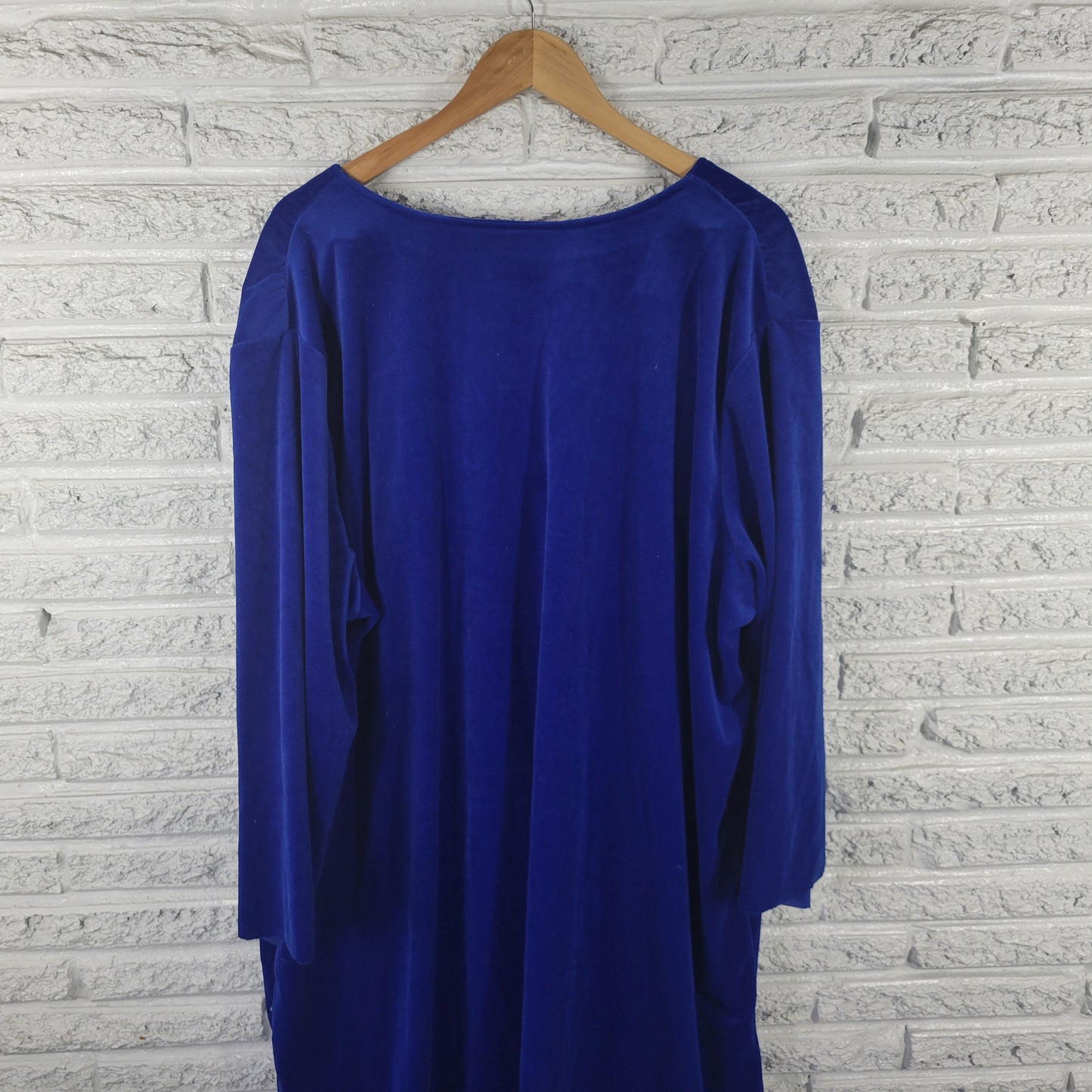 Soft Focus Women's Robe Size 3X Blue Velour Button Up V-Neck Long Sleeve HNGE