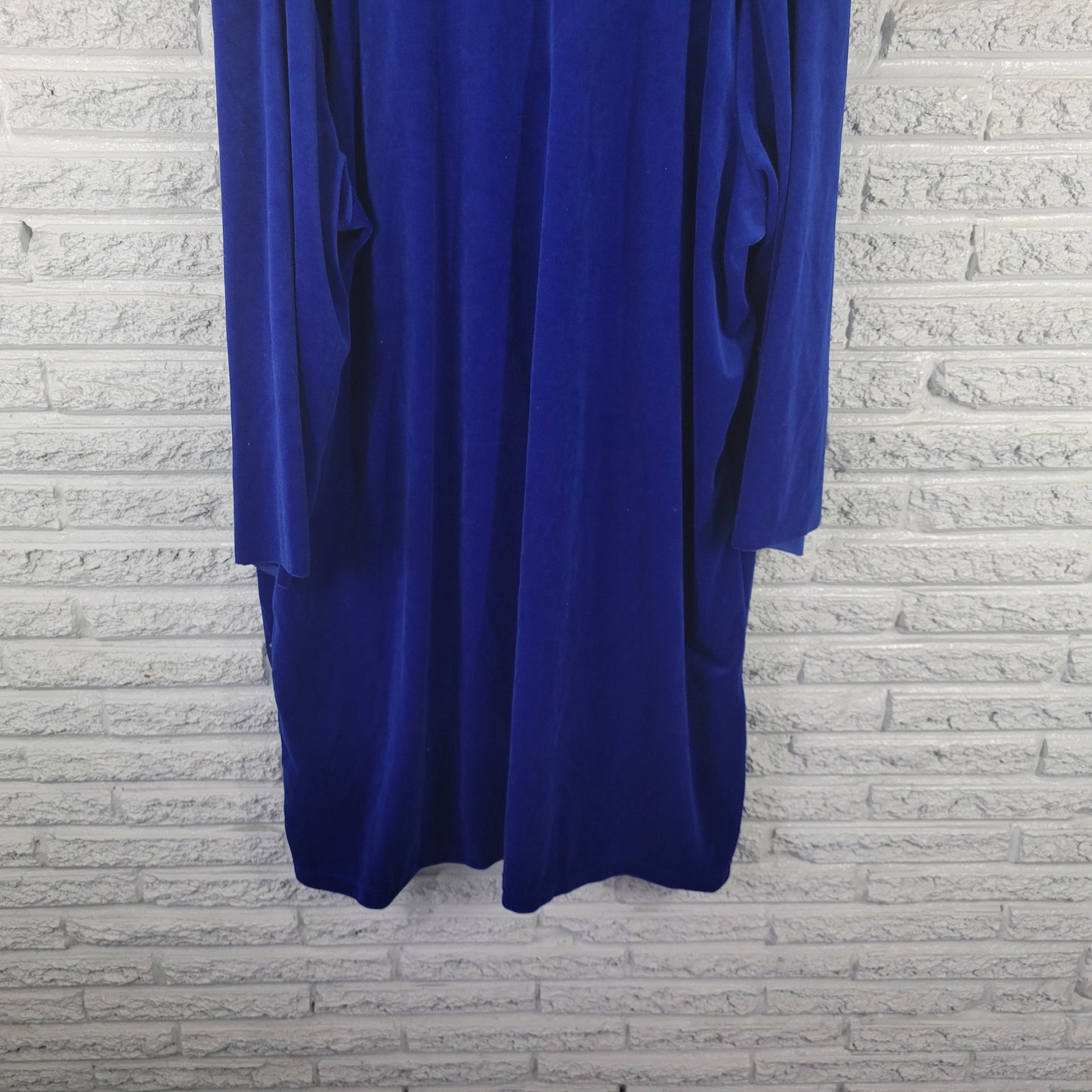 Soft Focus Women's Robe Size 3X Blue Velour Button Up V-Neck Long Sleeve HNGE