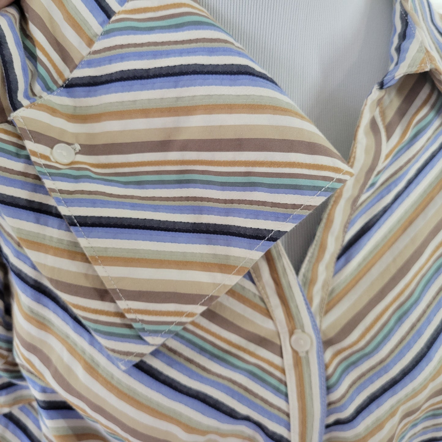 Lane Bryant 18 Blue Tan Striped Button Up Shirt Womens Plus Long Sleeve STR193E