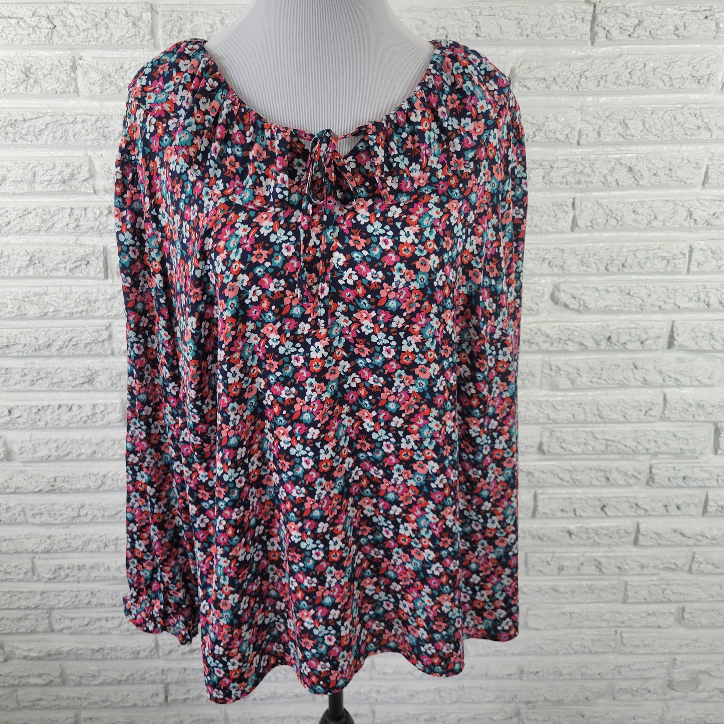 Croft & Barrow 2X Floral Ruffle Sleeve Top Womens Plus Keyhole Neck FLO29XE