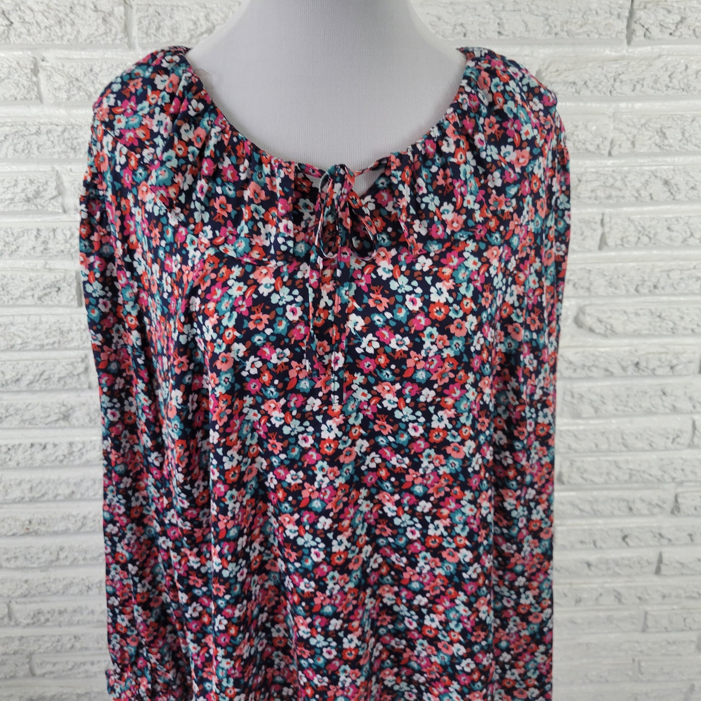 Croft & Barrow 2X Floral Ruffle Sleeve Top Womens Plus Keyhole Neck FLO29XE