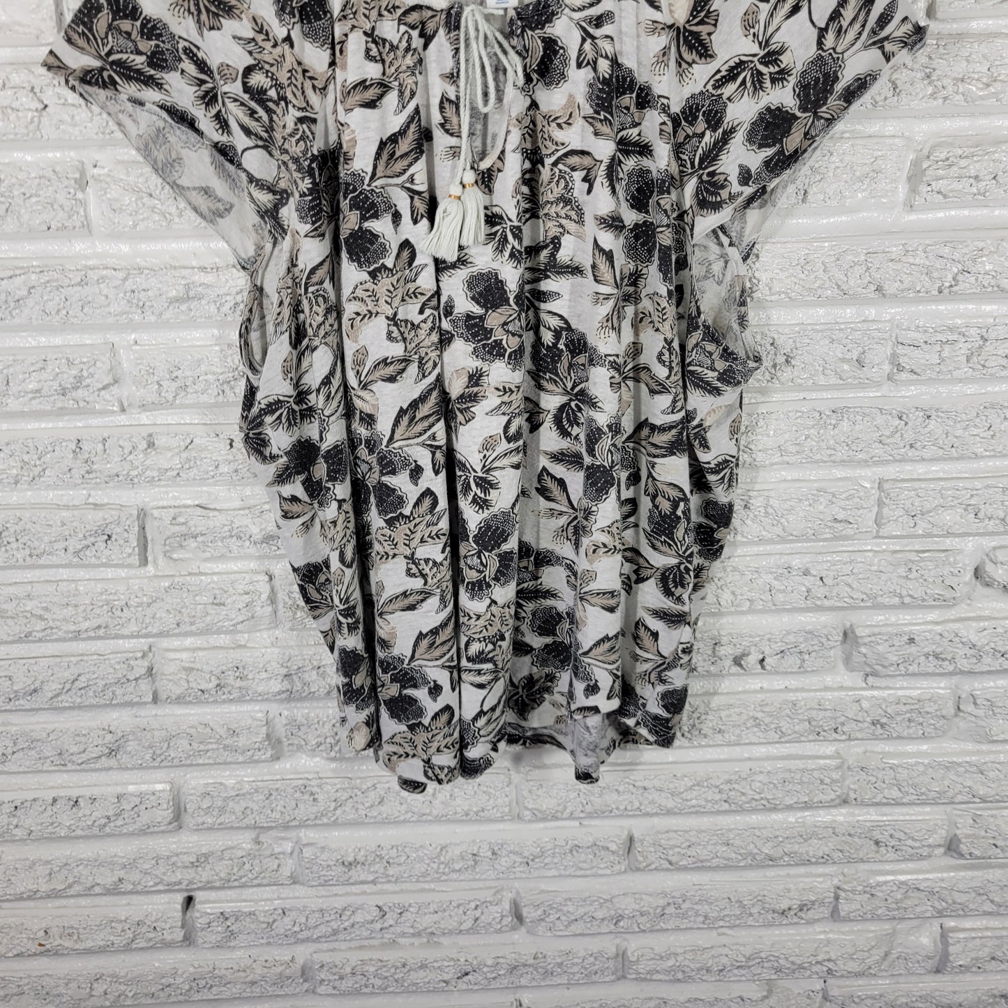 Old Navy Women's 2X Floral Sleeveless Top Black Tan Keyhole Knit FLO66E