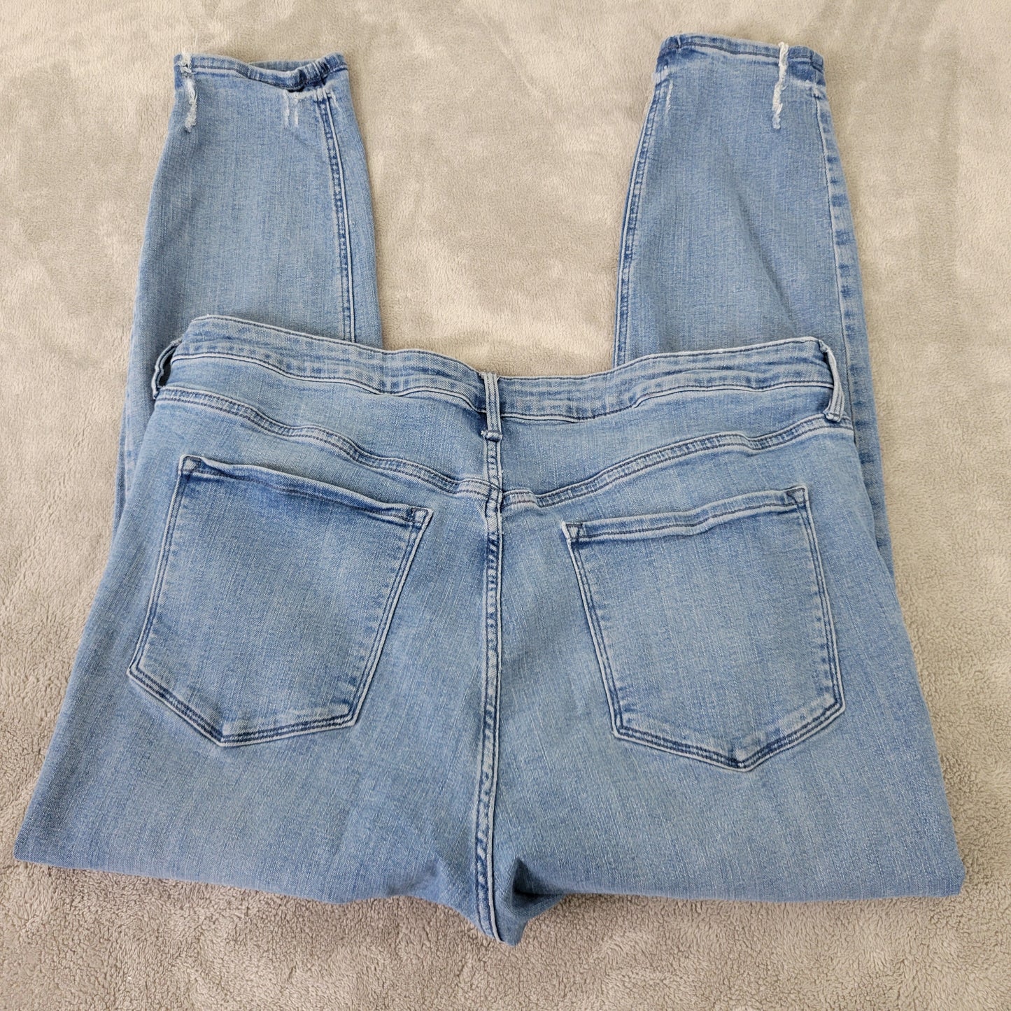 Old Navy Rockstar Women's Jeans Size 18 Blue Super Skinny Distressed SKI12E