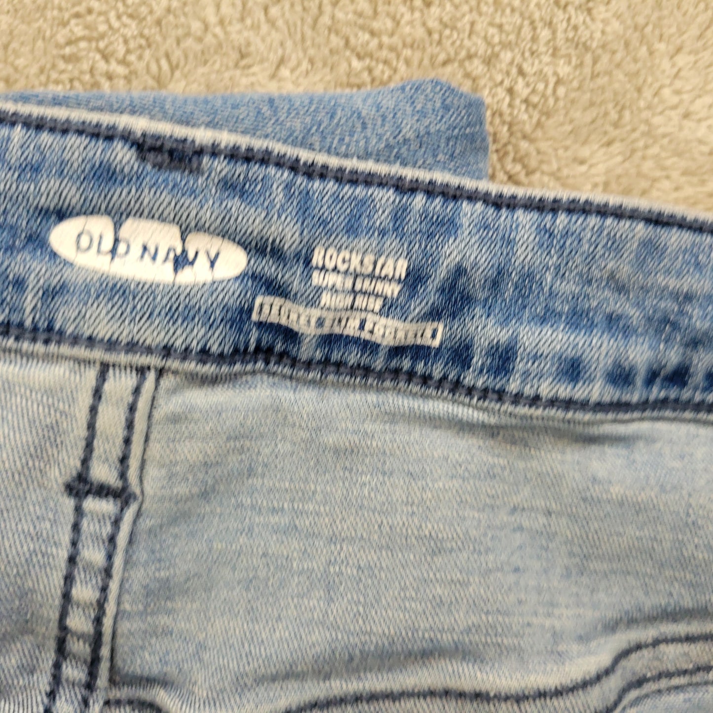Old Navy Rockstar Women's Jeans Size 18 Blue Super Skinny Distressed SKI12E