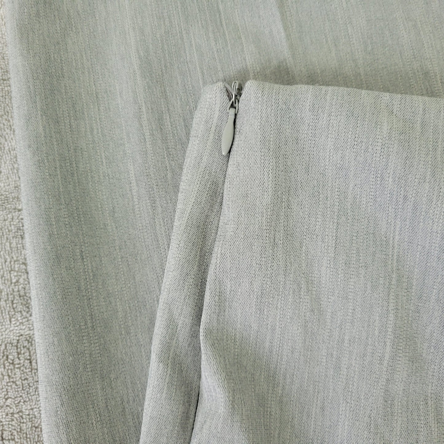 Rafael Women's Gray Dress Pants Size 18 Side Zip Straight Leg Stretch GRA15E