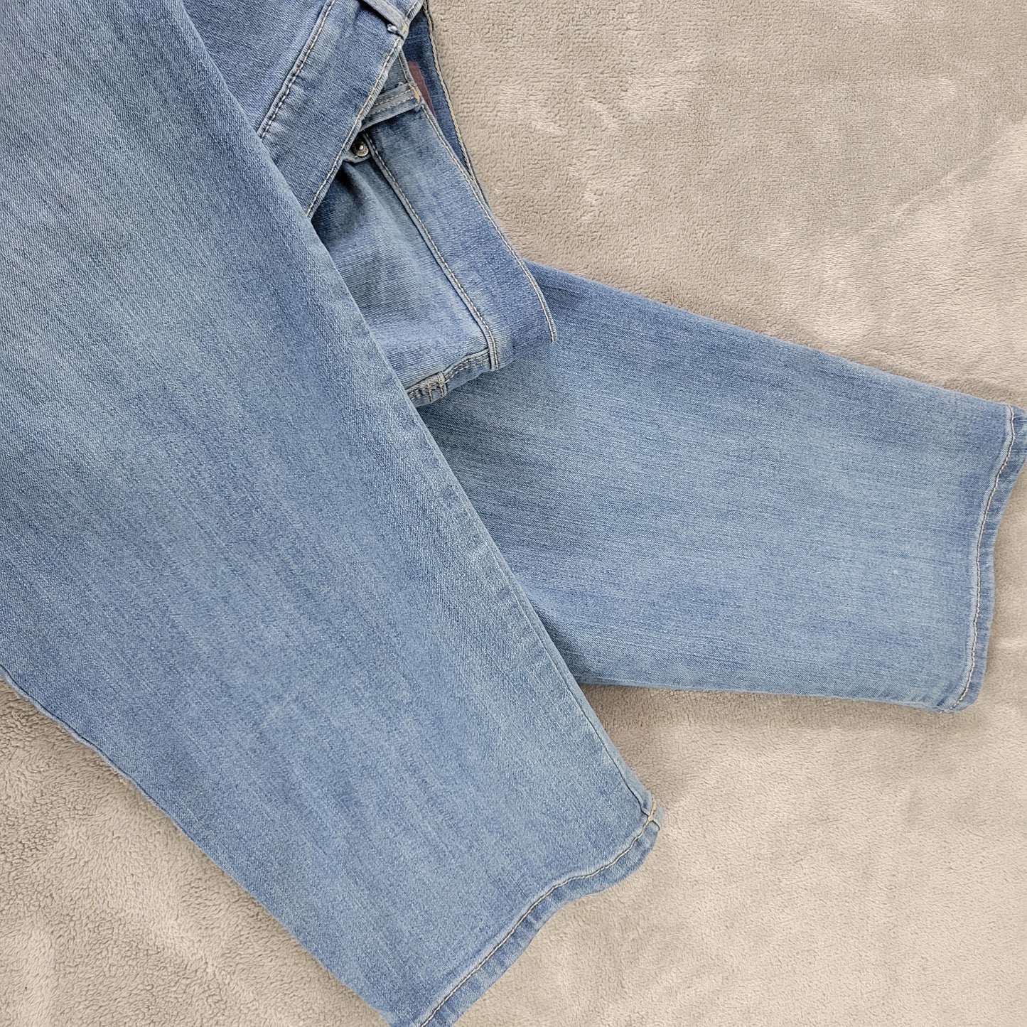 Gloria Vanderbilt Amanda Women's Jeans Size 20W Blue Medium Wash SL96E
