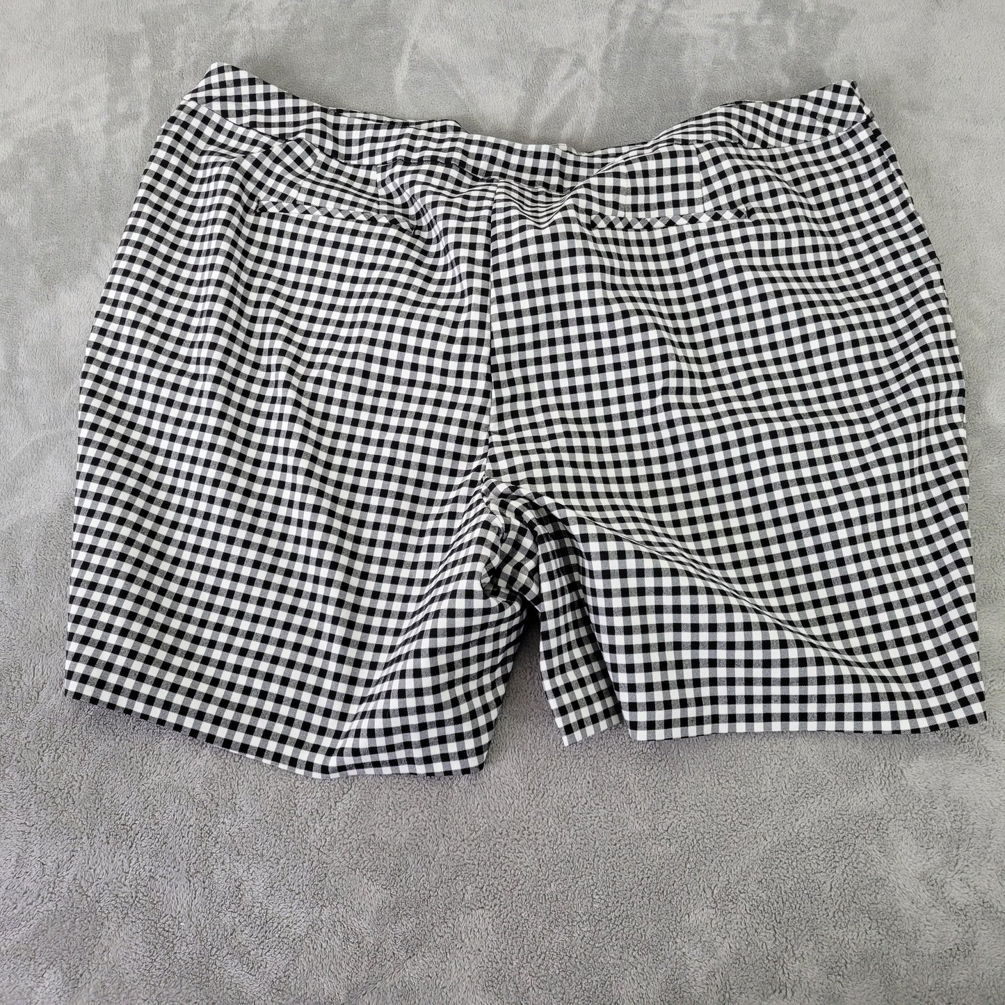 Cato Est 1946 Women's Gingham Shorts Size 28W Black White Check Pull On PLA54E