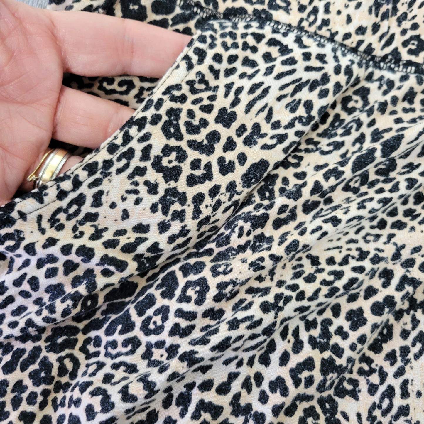 Catherines Women's Pajama Pants 5X Tan Black Animal Print Capri ANI51XE