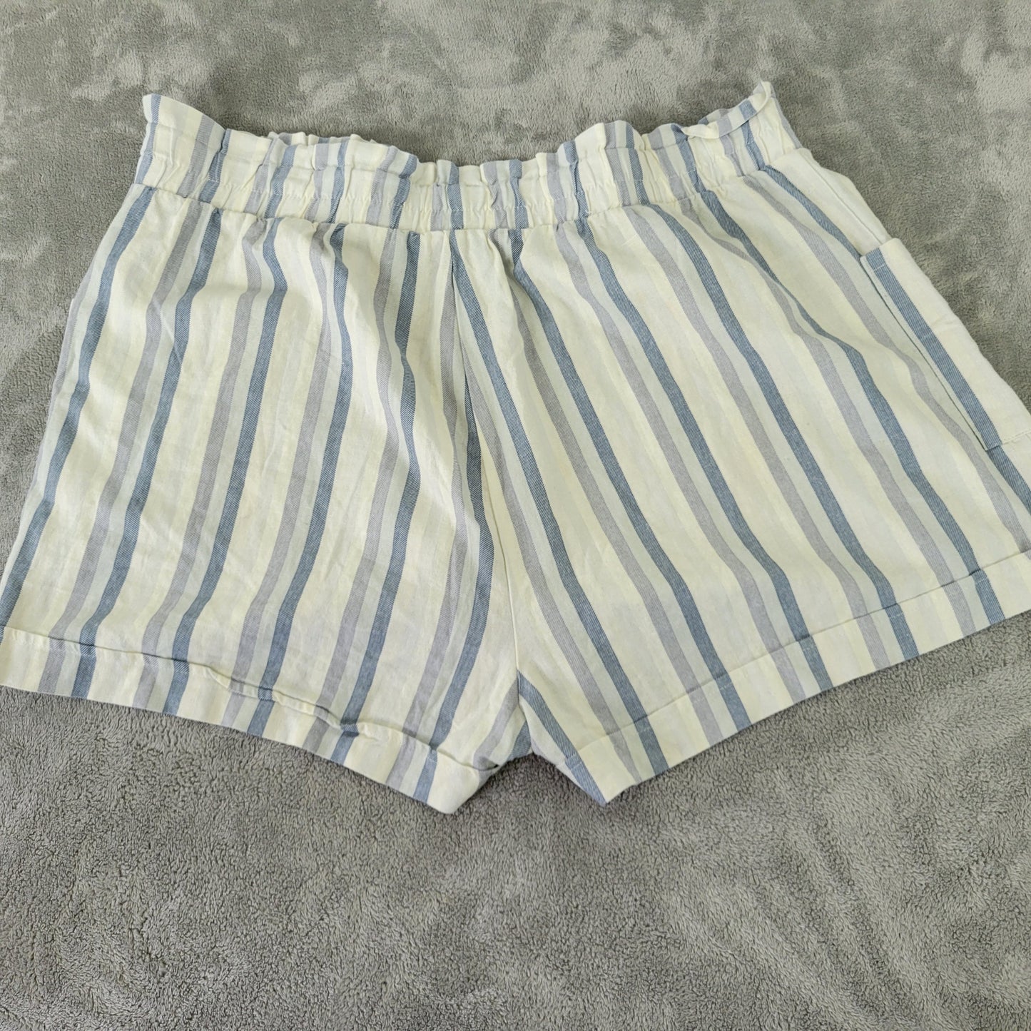 Forever 21 Women's 3X Striped Paperbag Shorts Blue White Linen Blend STR83E