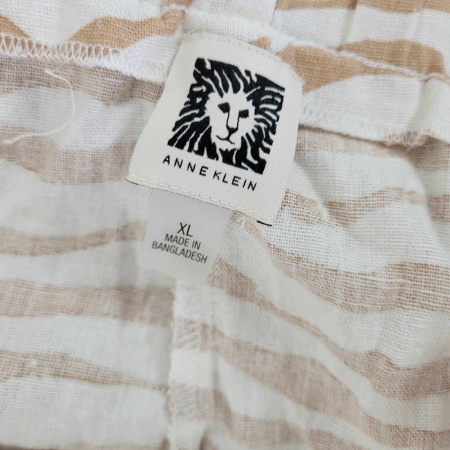 Anne Klein Women's XL Shorts Animal Print Tan White Belted Linen Viscose ANI49E