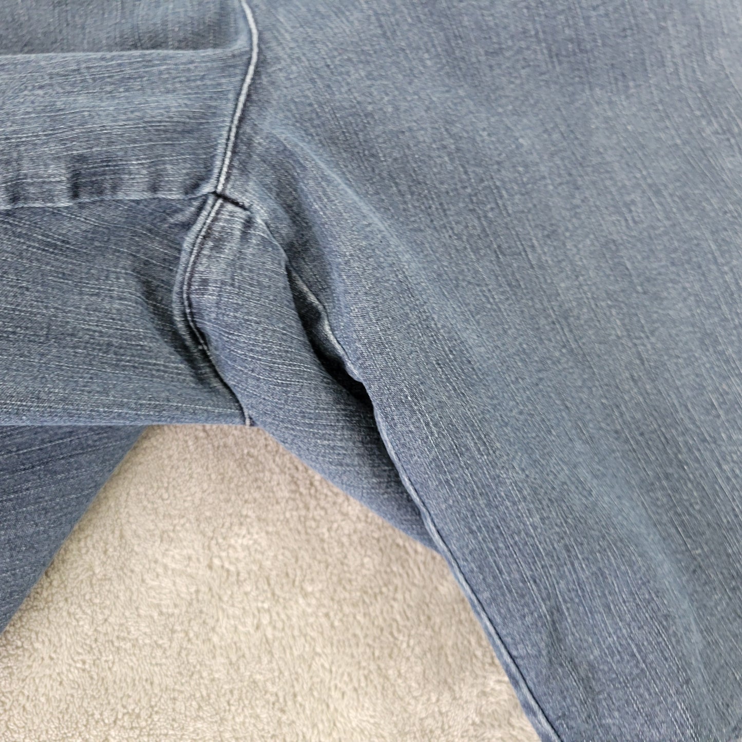 St. John's Bay Women's Size 18W Denim Bermuda Shorts Dark Blue Stretch SHO11E