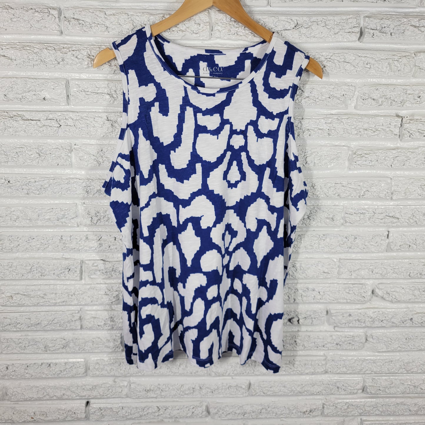 Denim & Co. XL Blue White Watercolor Tank Top Cotton Stretch Crew WAT42E