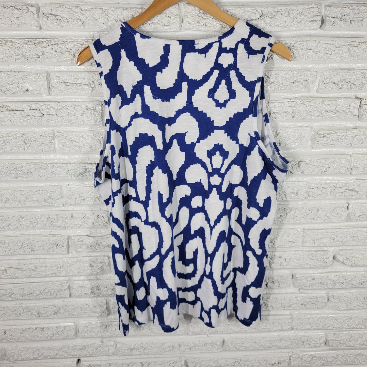 Denim & Co. XL Blue White Watercolor Tank Top Cotton Stretch Crew WAT42E