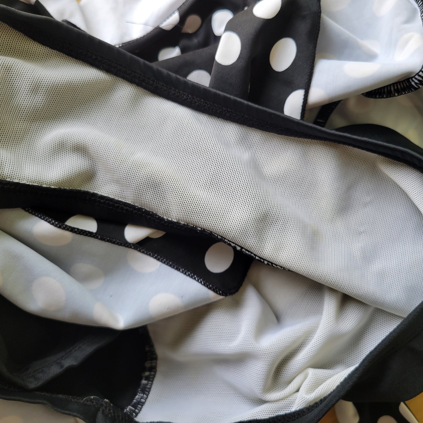 Ava & Viv 18W One Piece Swimsuit Skirted Black Polka Dot Built-in Bra GEO105E