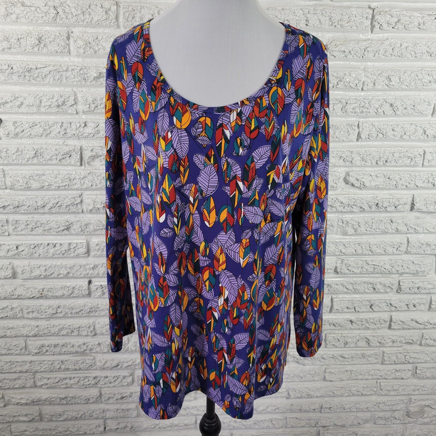 LuLaRoe 2XL Blue Feathers Asymmetric Tunic Top Long Sleeve Stretch Plus A25E