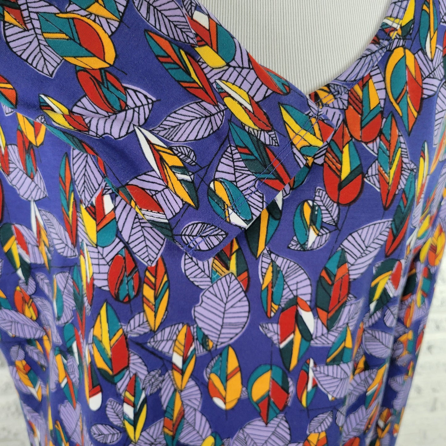 LuLaRoe 2XL Blue Feathers Asymmetric Tunic Top Long Sleeve Stretch Plus A25E