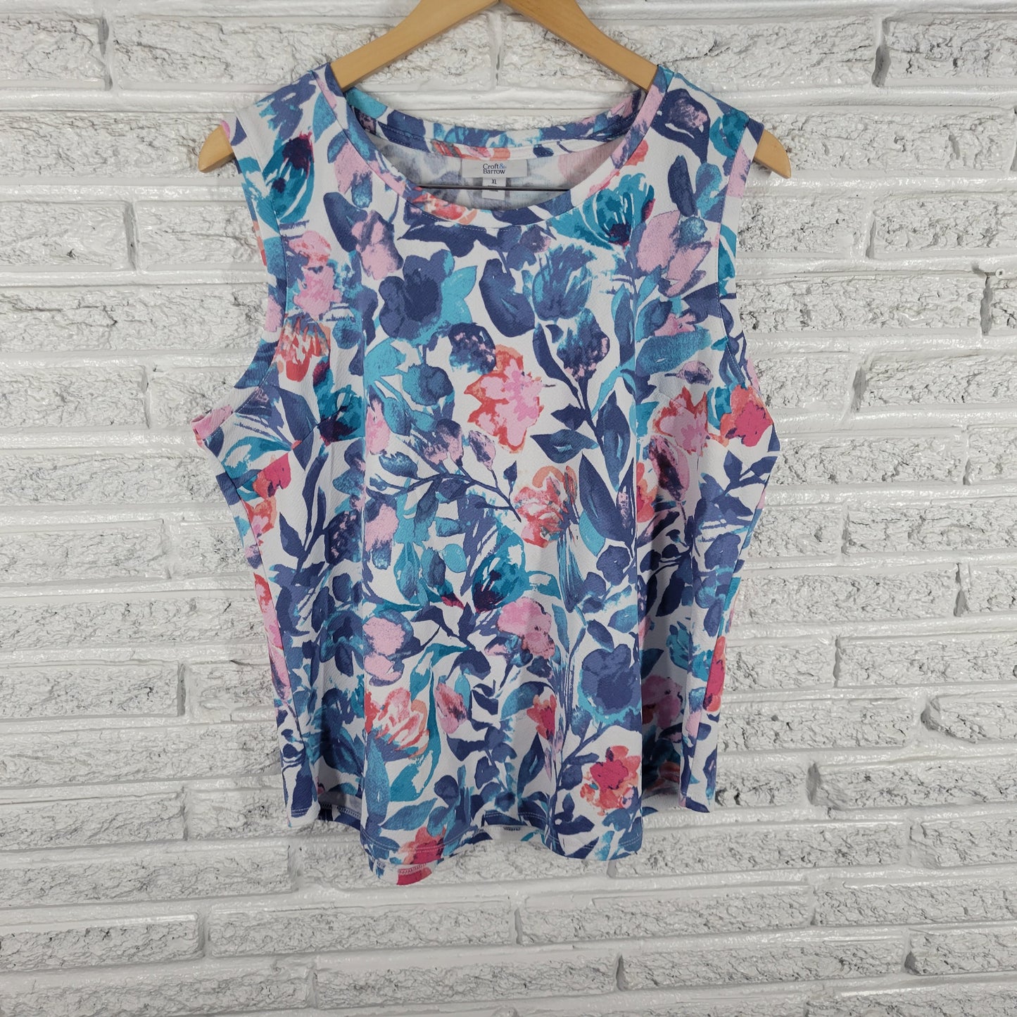 Croft & Barrow XL Tank Top Blue Pink Floral Sleeveless Crew Neck Stretch FLO136E
