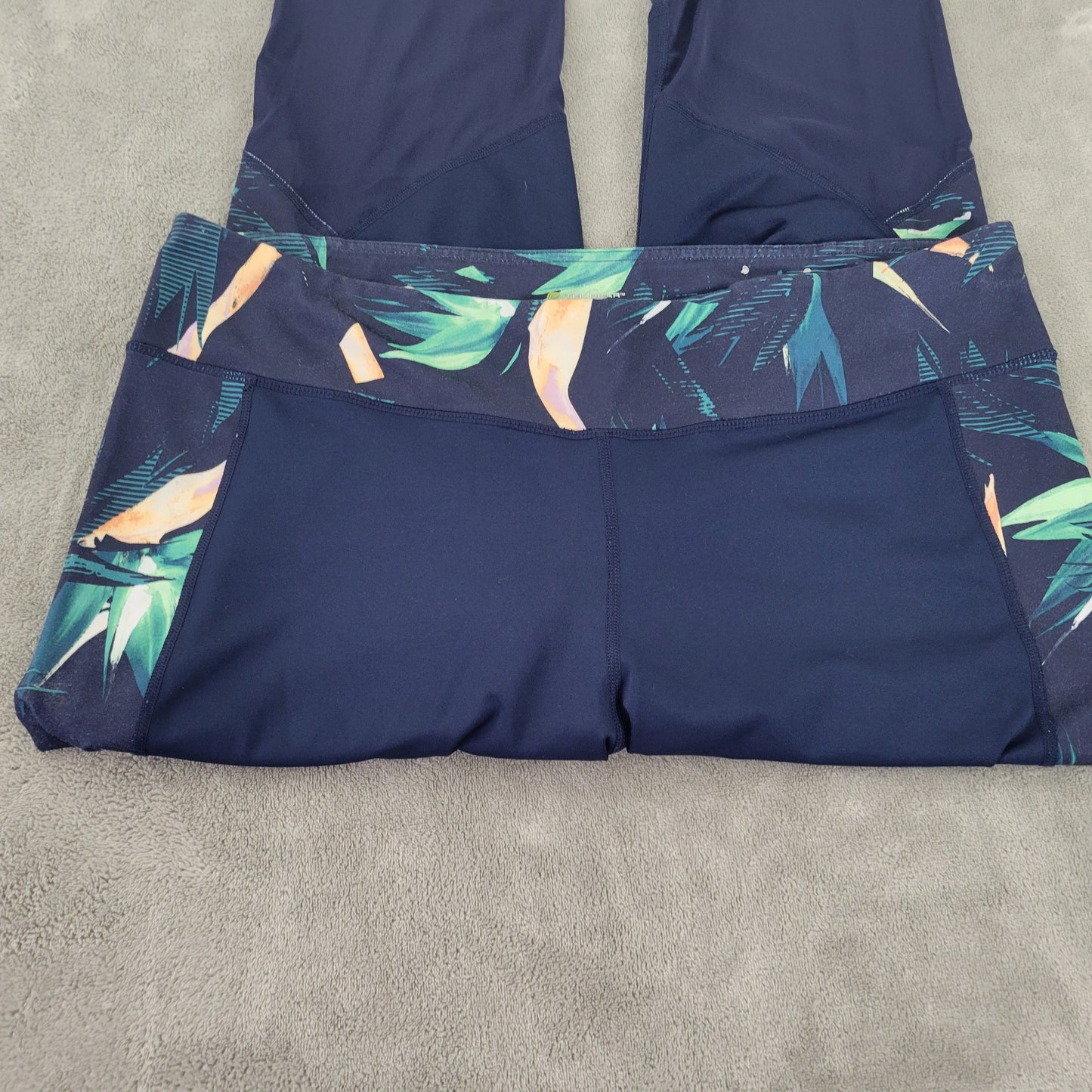 Tek Gear 1X Blue Floral DryTek Leggings Mesh Hem Elastic Waist Stretch FLO141XE