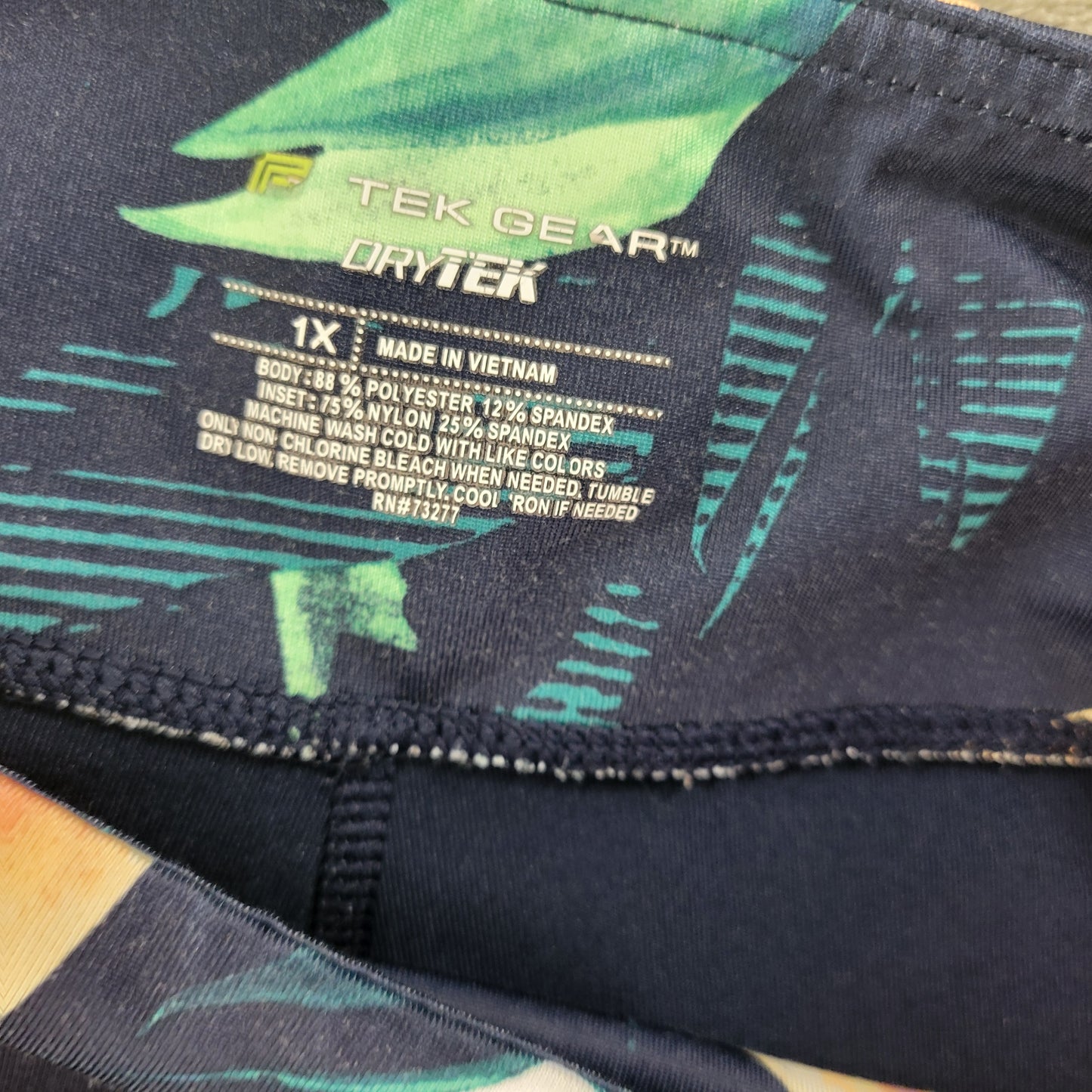 Tek Gear 1X Blue Floral DryTek Leggings Mesh Hem Elastic Waist Stretch FLO141XE