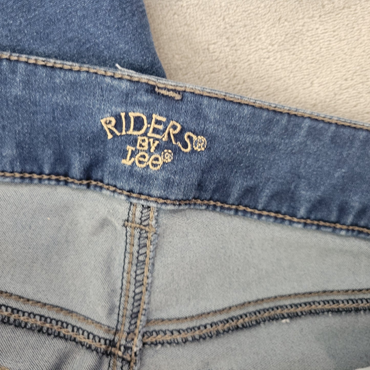 Riders by Lee Jeans 18 Dark Wash Denim Capris Elastic Waist Stretch Blue CAP36E