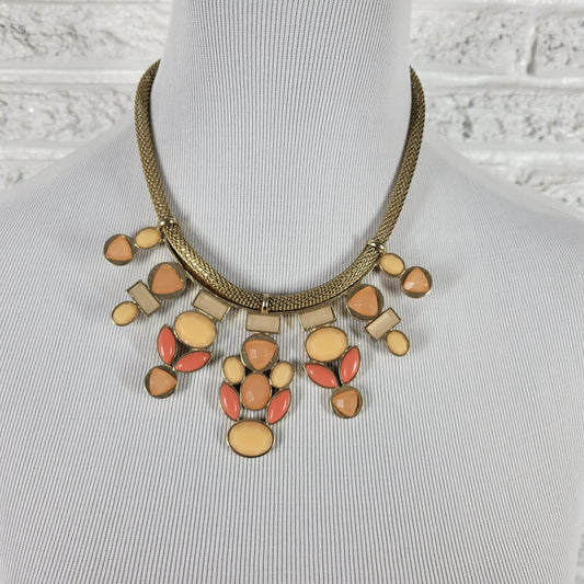 Metaphor Gold Tone Mesh Collar Necklace Peach Coral Cabochon Bib Statement N10E
