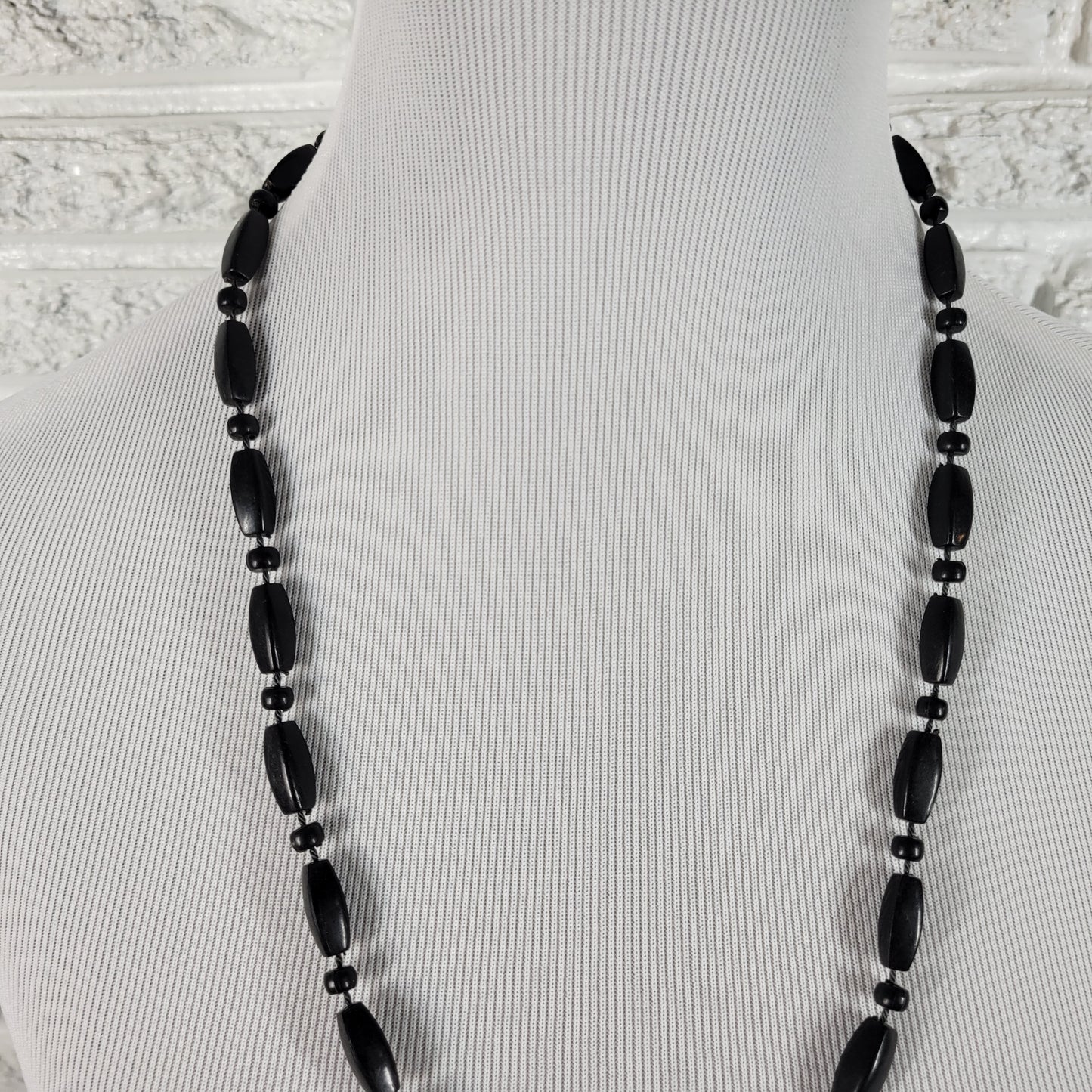 Black Matte Bead Necklace 24" Long Graduated Boho Statement Strand N5E