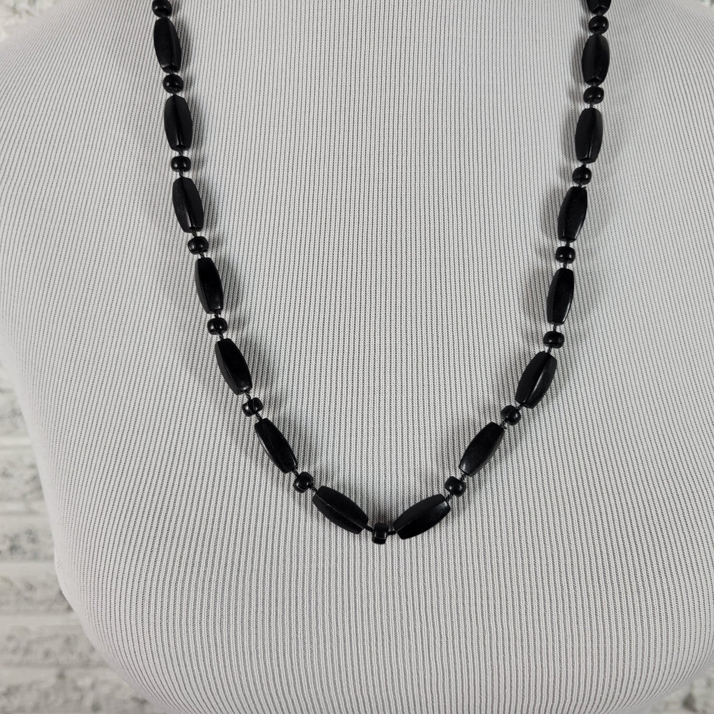 Black Matte Bead Necklace 24" Long Graduated Boho Statement Strand N5E
