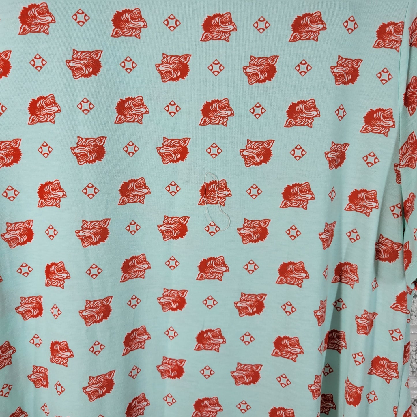 LuLaRoe Christy 2XL Tunic Top Blue Red Wolf Print V-Neck Short Sleeve NOV66E