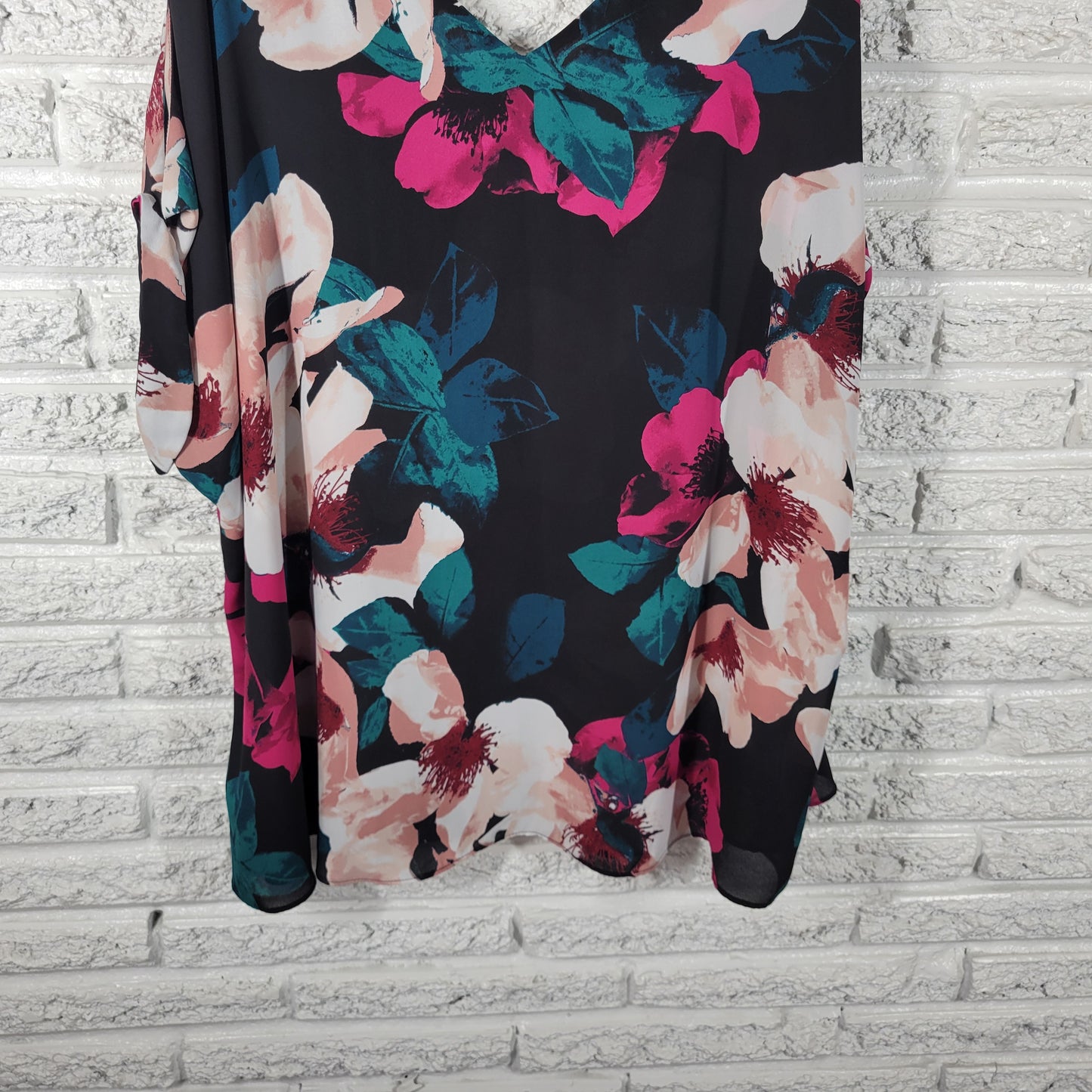 Worthington Women's Plus Size 2X Top Floral Cold Shoulder V-Neck FLO59E