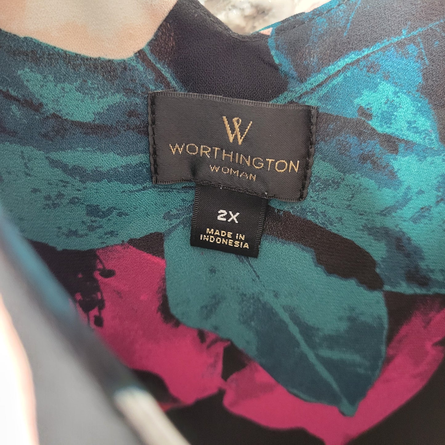 Worthington Women's Plus Size 2X Top Floral Cold Shoulder V-Neck FLO59E