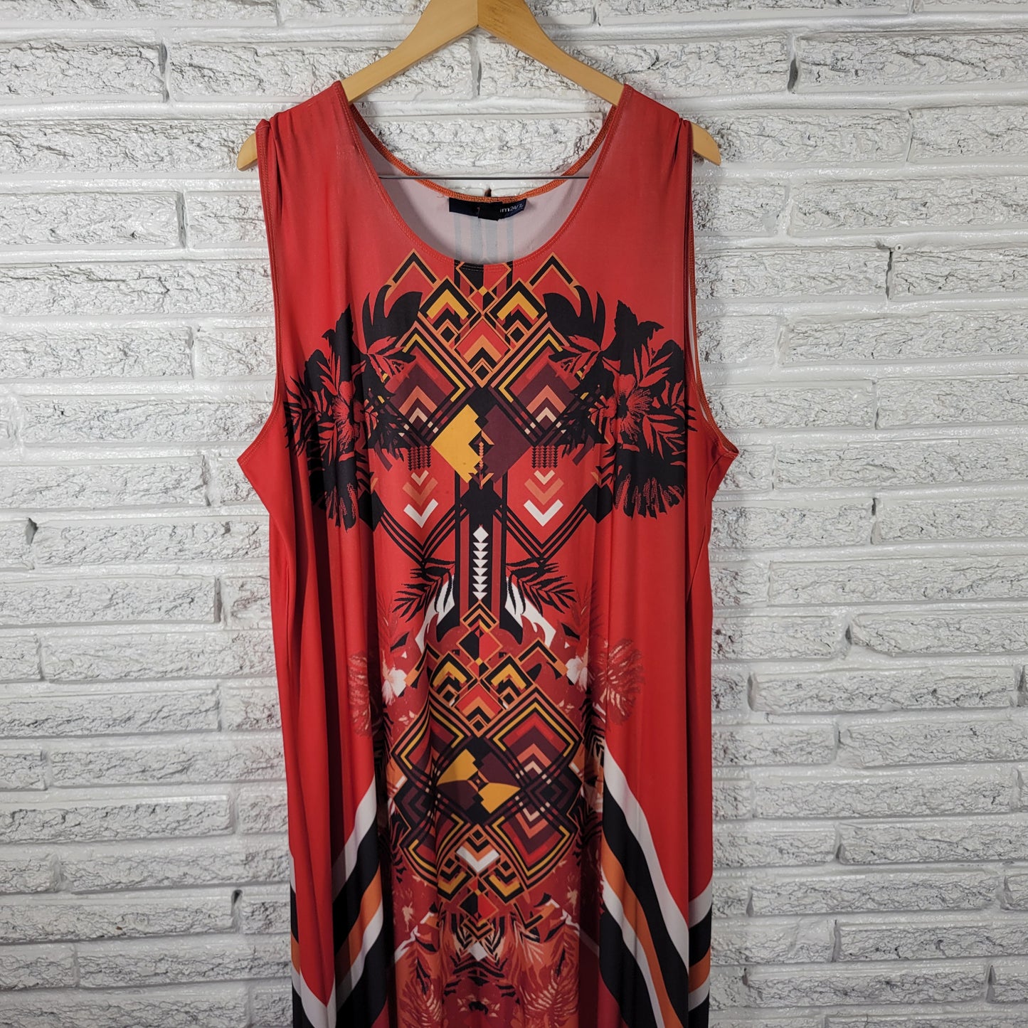 Denim 24/7 Women 1X Dress Red Orange Geometric Sleeveless Midi Stretch GEO257E