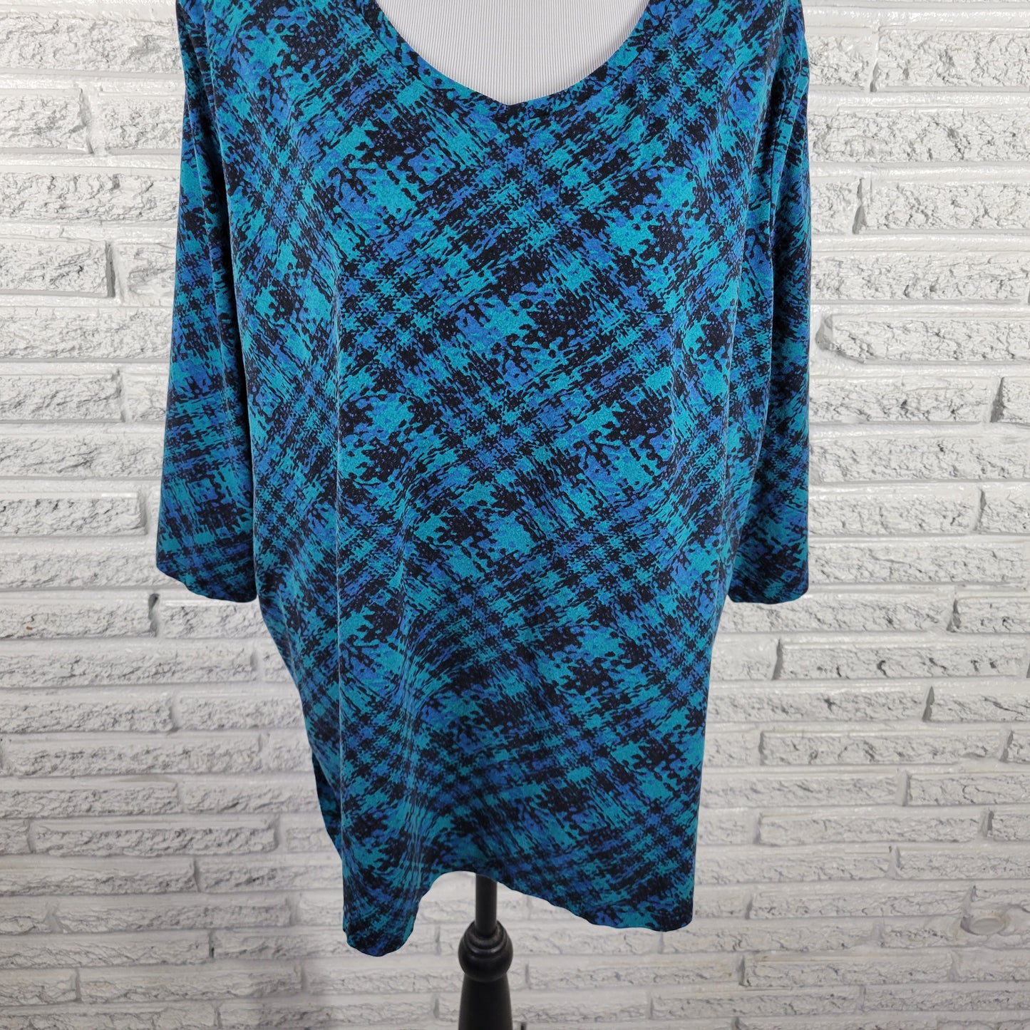 Catherines Suprema Women's Plus Size 2X Top Blue Geometric 3/4 Sleeve GEO197E