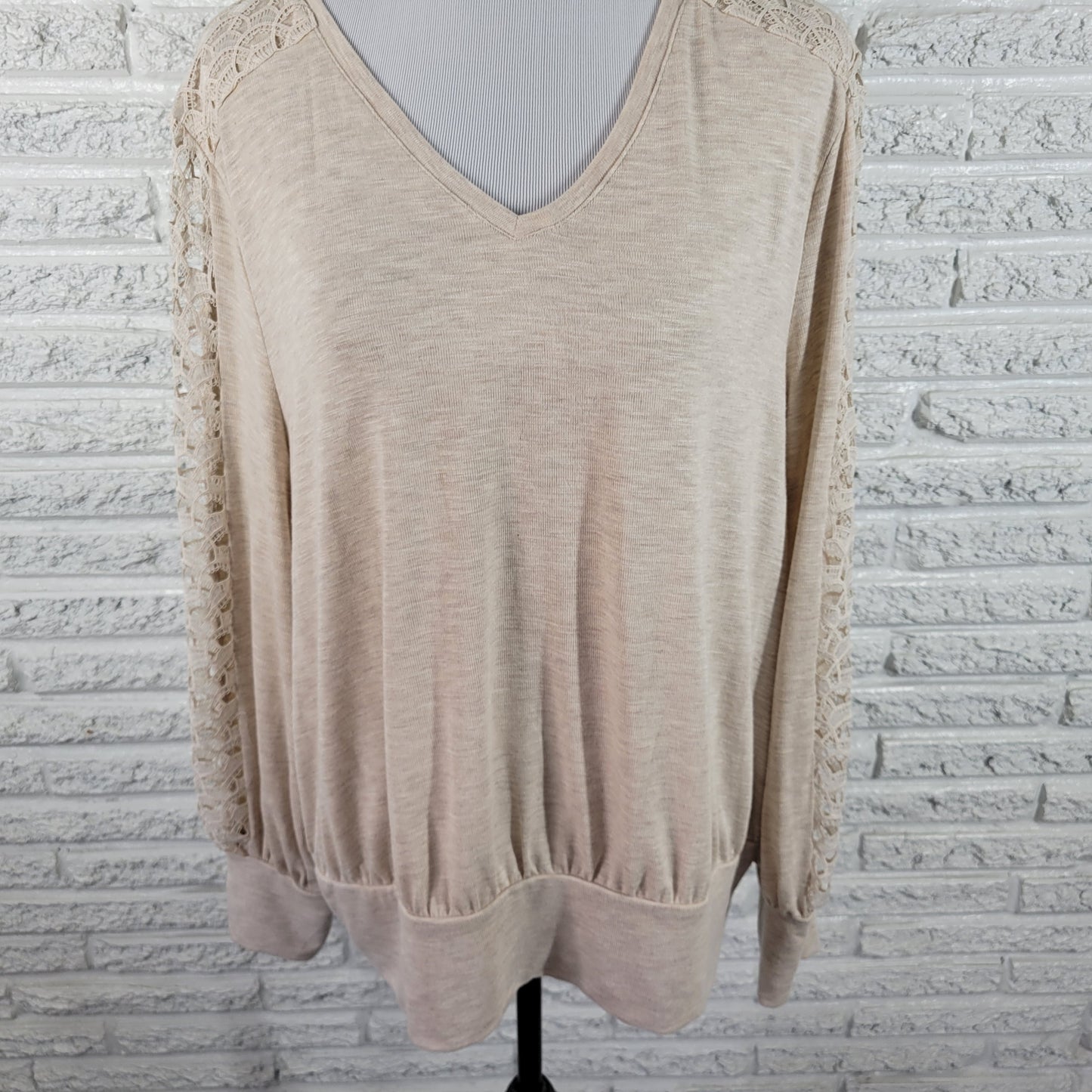 JM Collection Women XL Beige Knit Top V-Neck Crochet Long Sleeve Blouse A27E