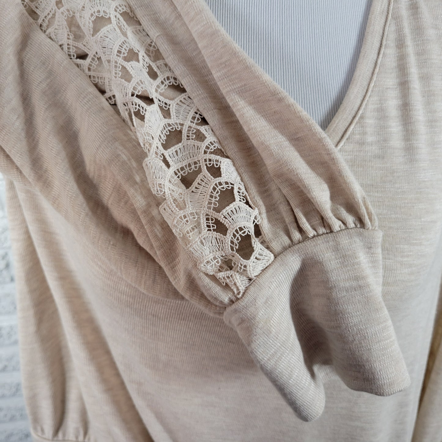 JM Collection Women XL Beige Knit Top V-Neck Crochet Long Sleeve Blouse A27E