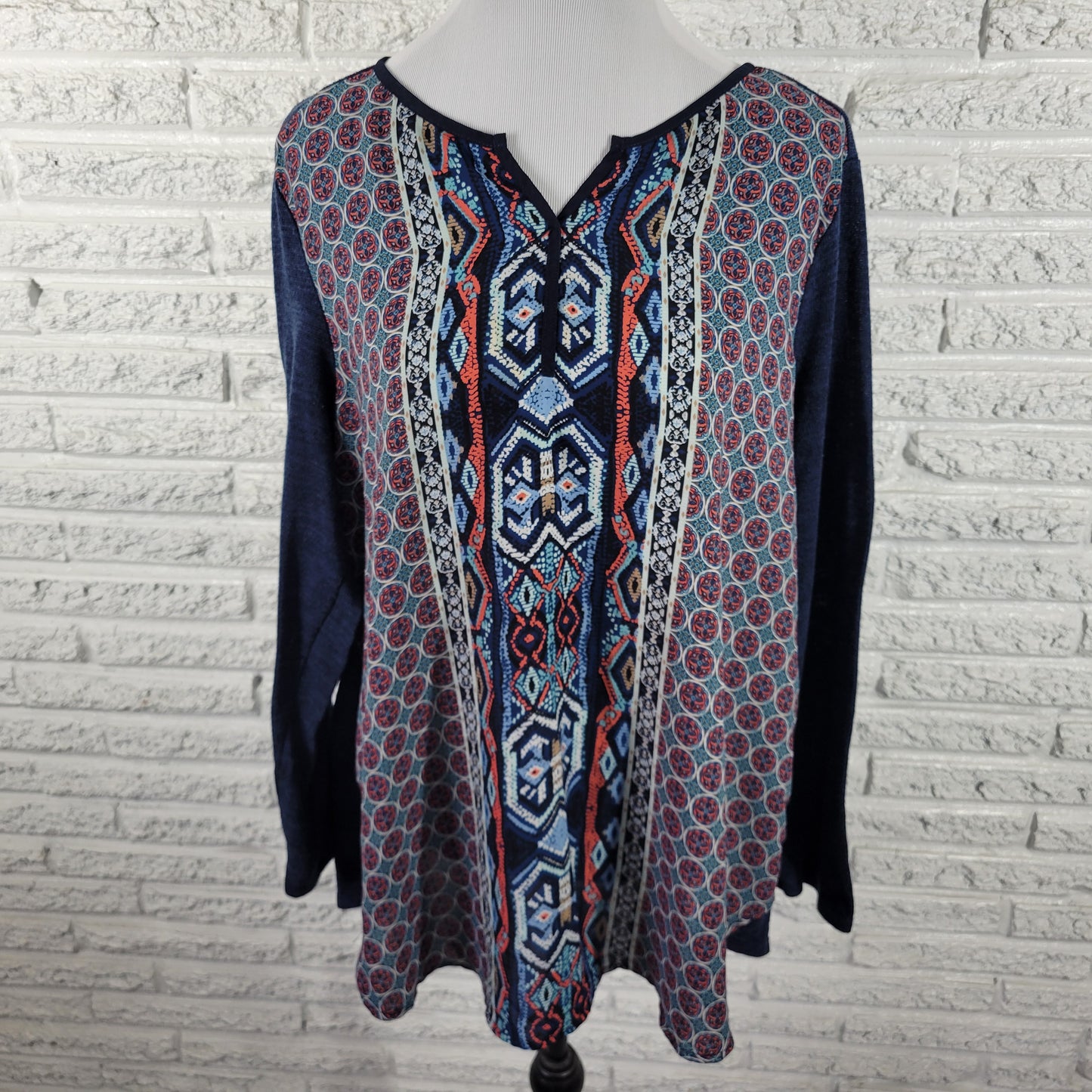 Avenue Women's 18/20 Top Blue Geometric Long Knit Sleeve V-Neck Pullover GEO284E