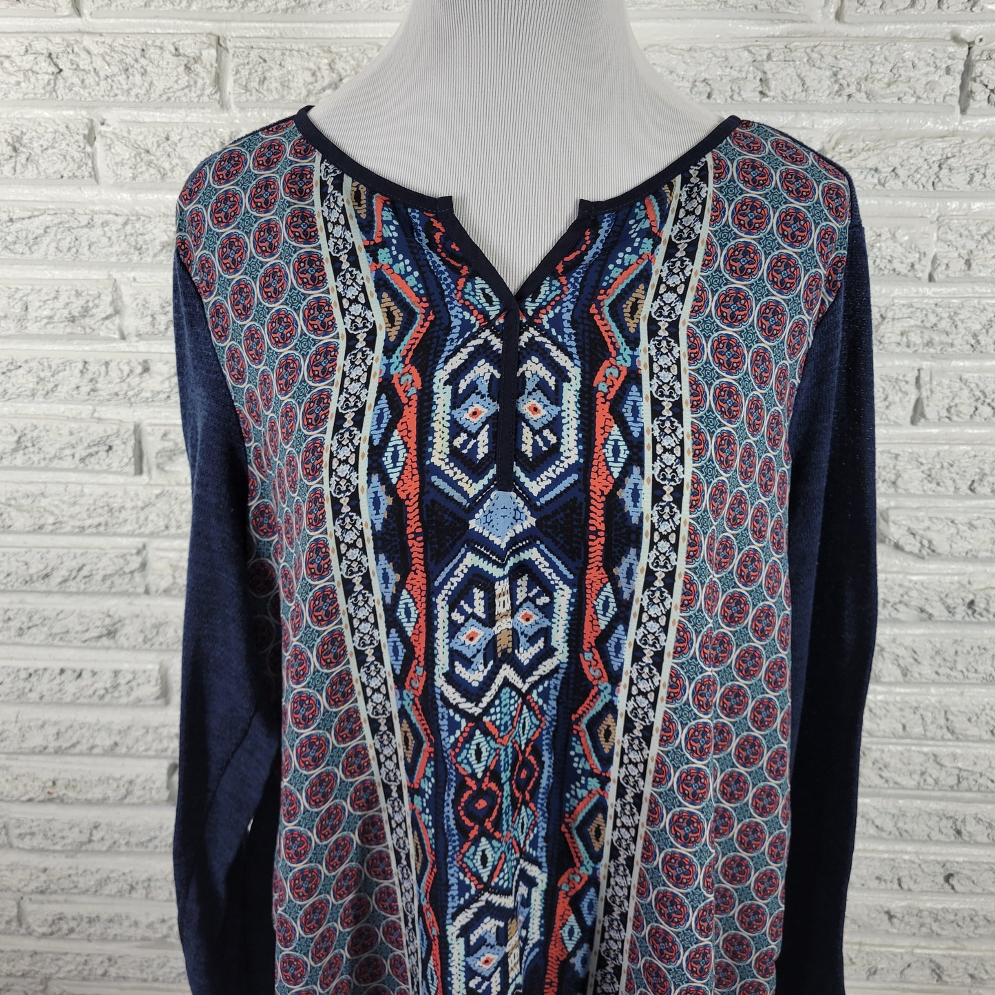 Avenue Women's 18/20 Top Blue Geometric Long Knit Sleeve V-Neck Pullover GEO284E