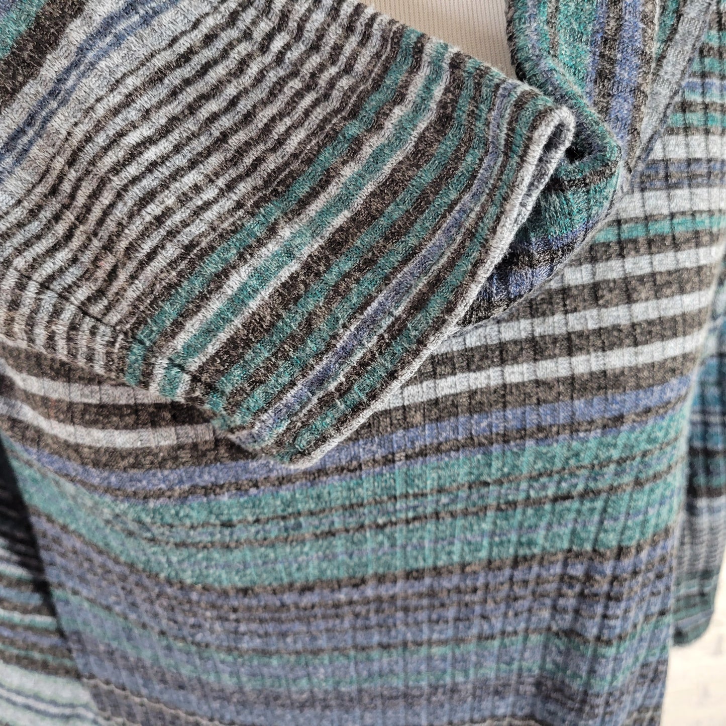 Christopher & Banks Women's XL Top Blue Striped Cowl Neck Sharkbite Hem STR175E