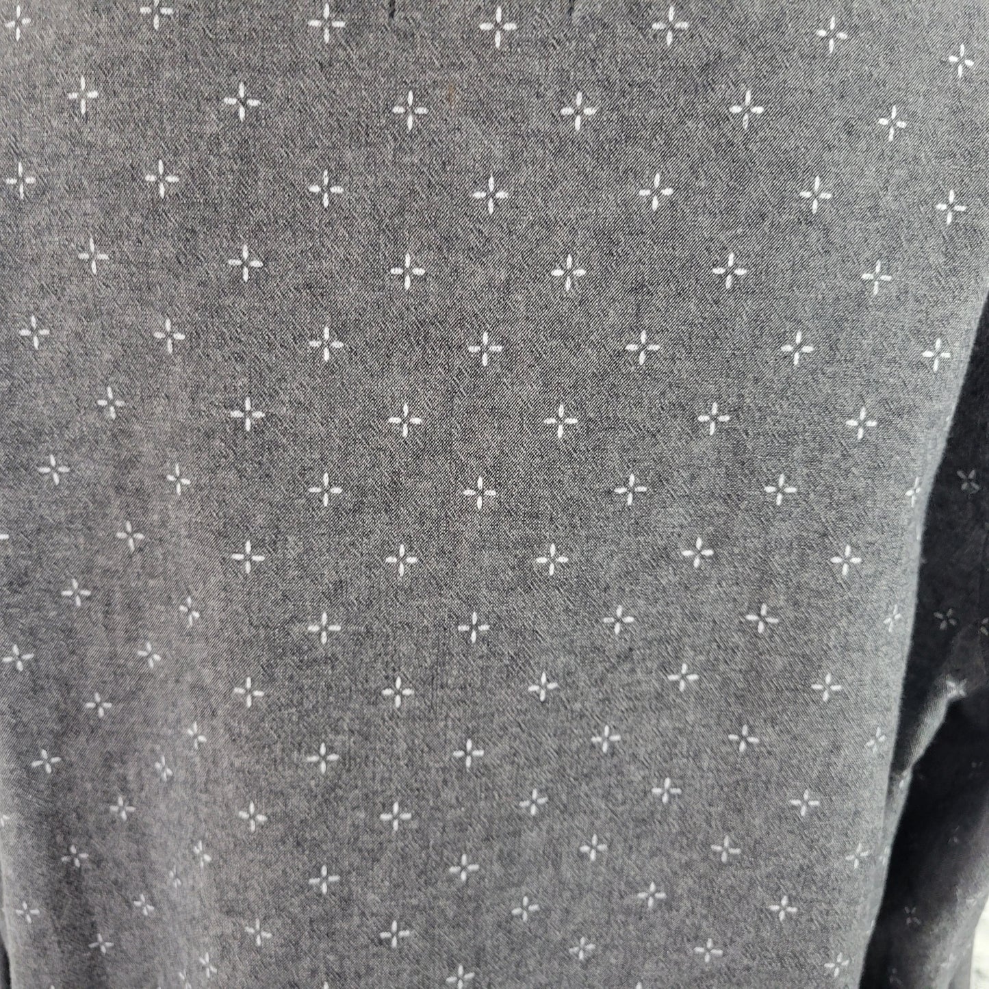 Basic Editions Women XL Gray Top V-Neck 100% Cotton Long Sleeve Button GRA16E