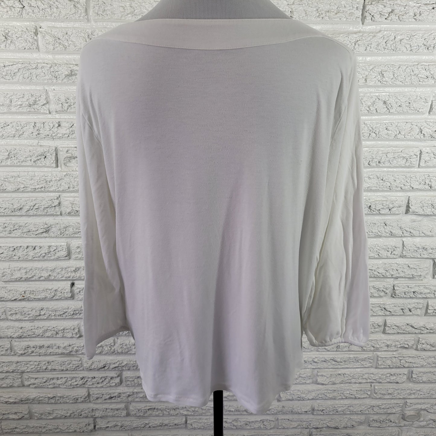 Talbots XL White Tee Long Sleeve Rayon Spandex Stretch Top Soft Basic WHI28E