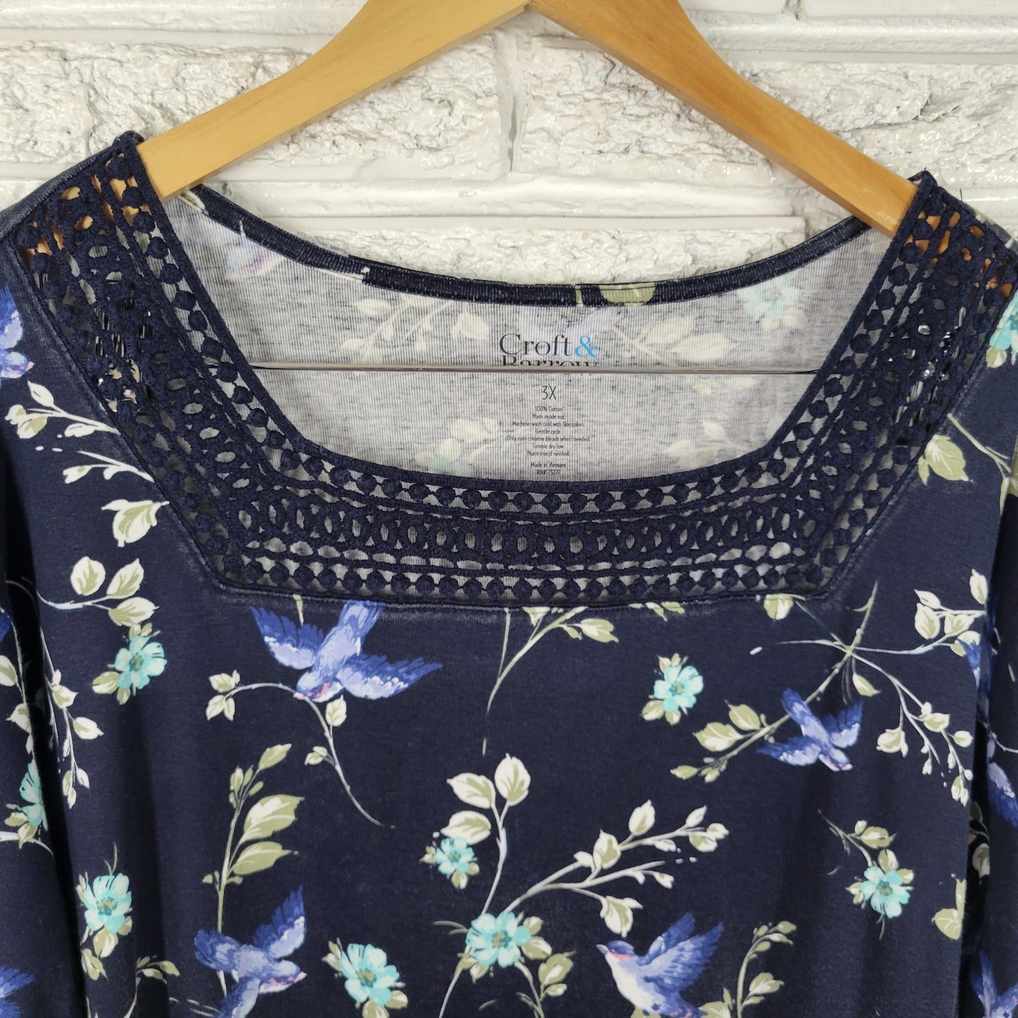 Croft & Barrow Womens 3X Top Blue Floral Bluebird 3/4 Sleeve Crochet FLO282E