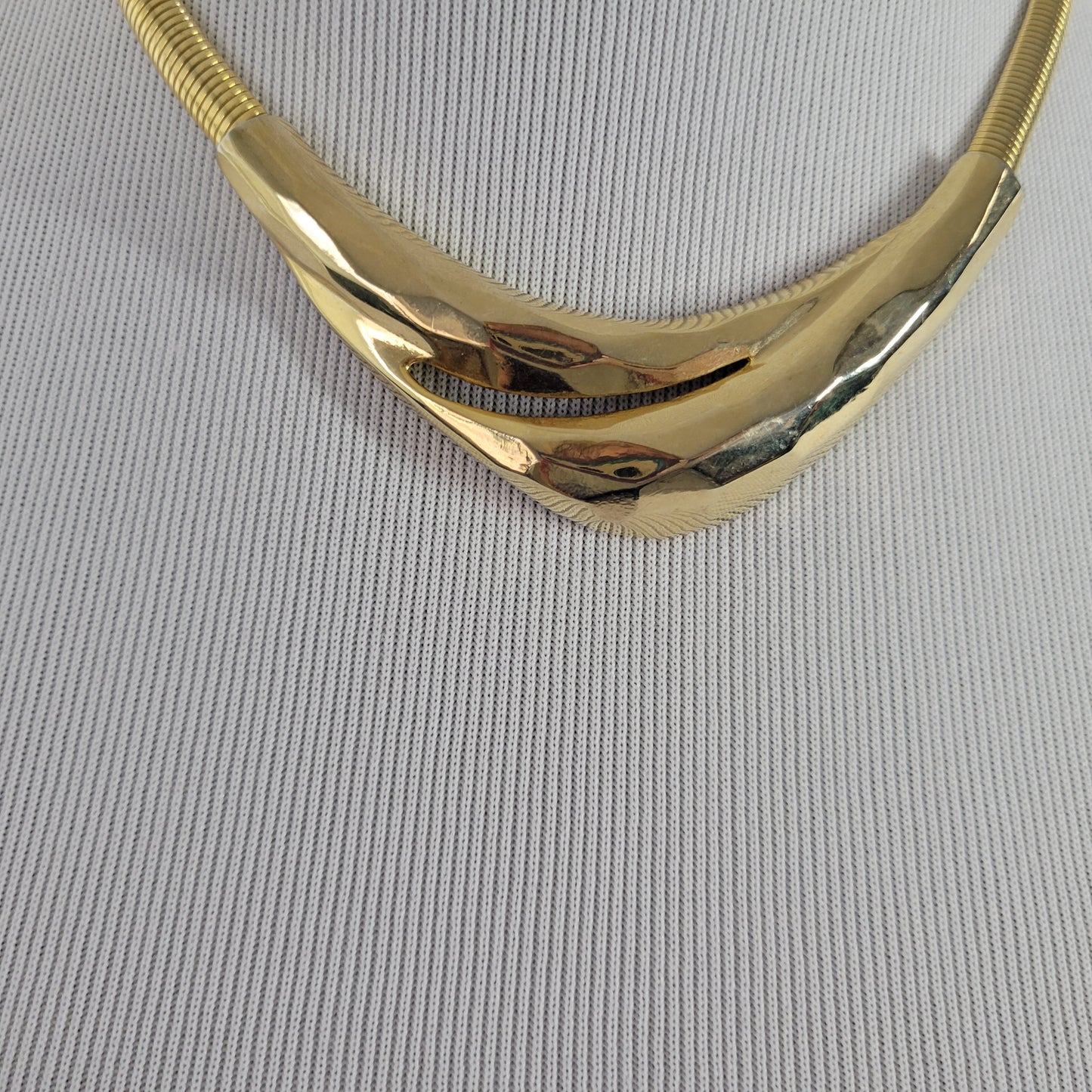 Vintage Gold Tone Omega Chain Collar Necklace Curved Abstract Sculptural N15E