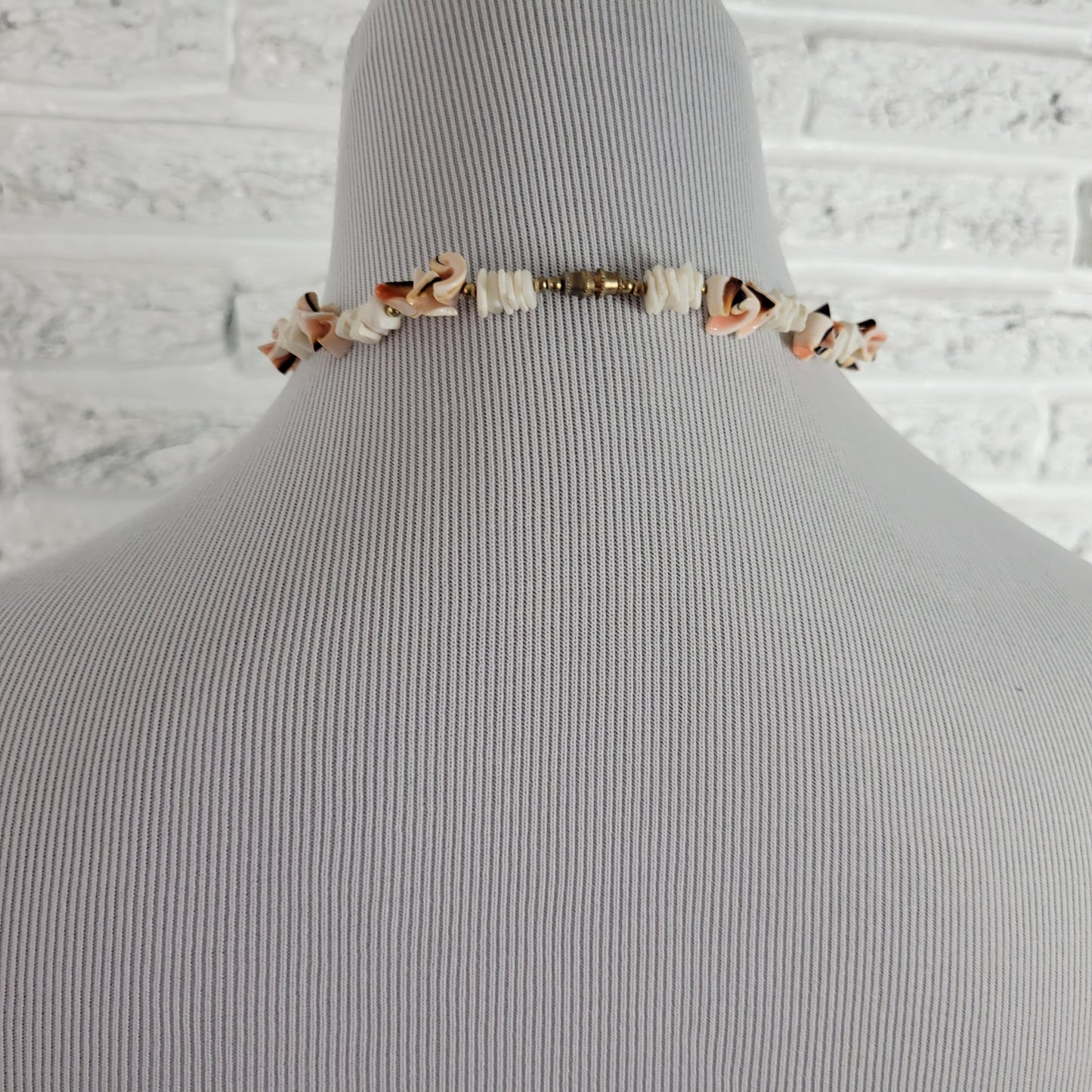 Vintage Shell Heishi & Puka Bead Choker Necklace 16" Nautical Beach N11E