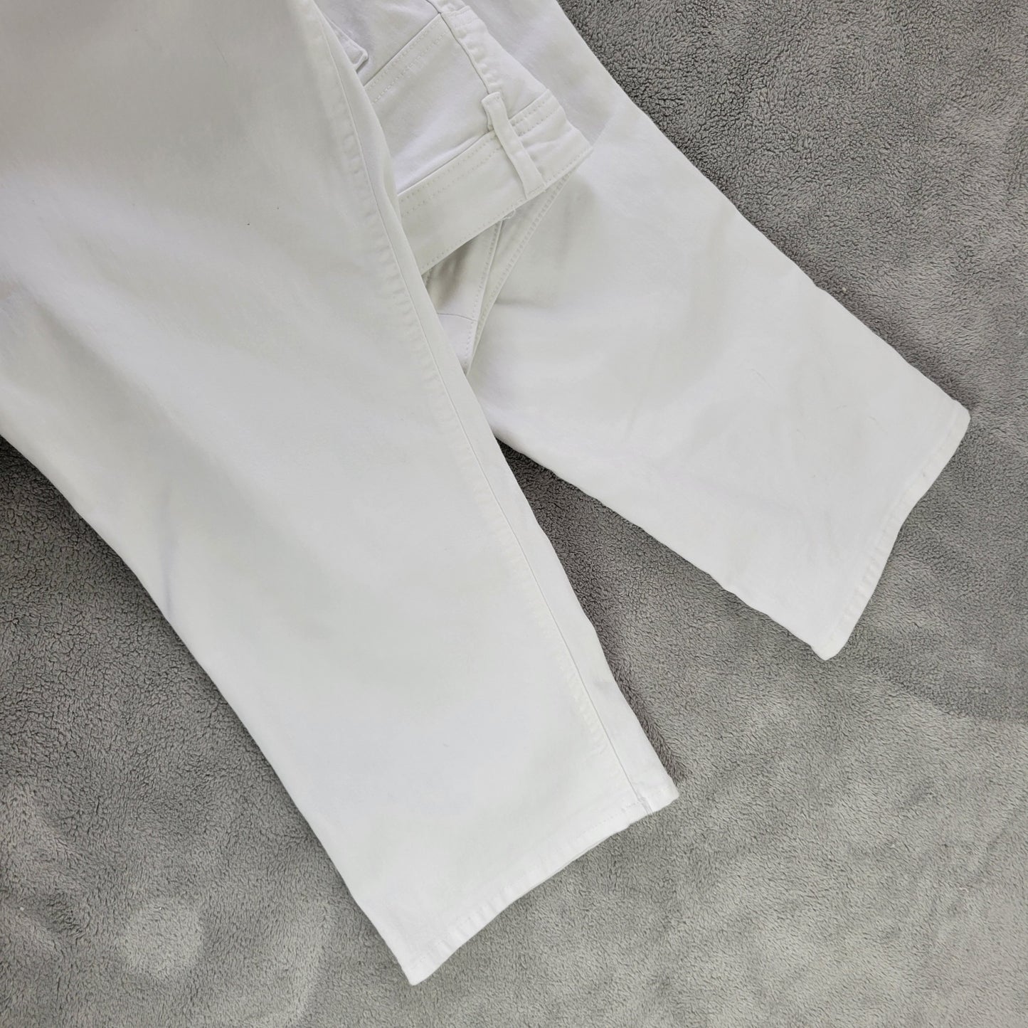 Cato Est 1946 Women's 18W White Jeans Capri High Rise Elastic Waist CAP43E
