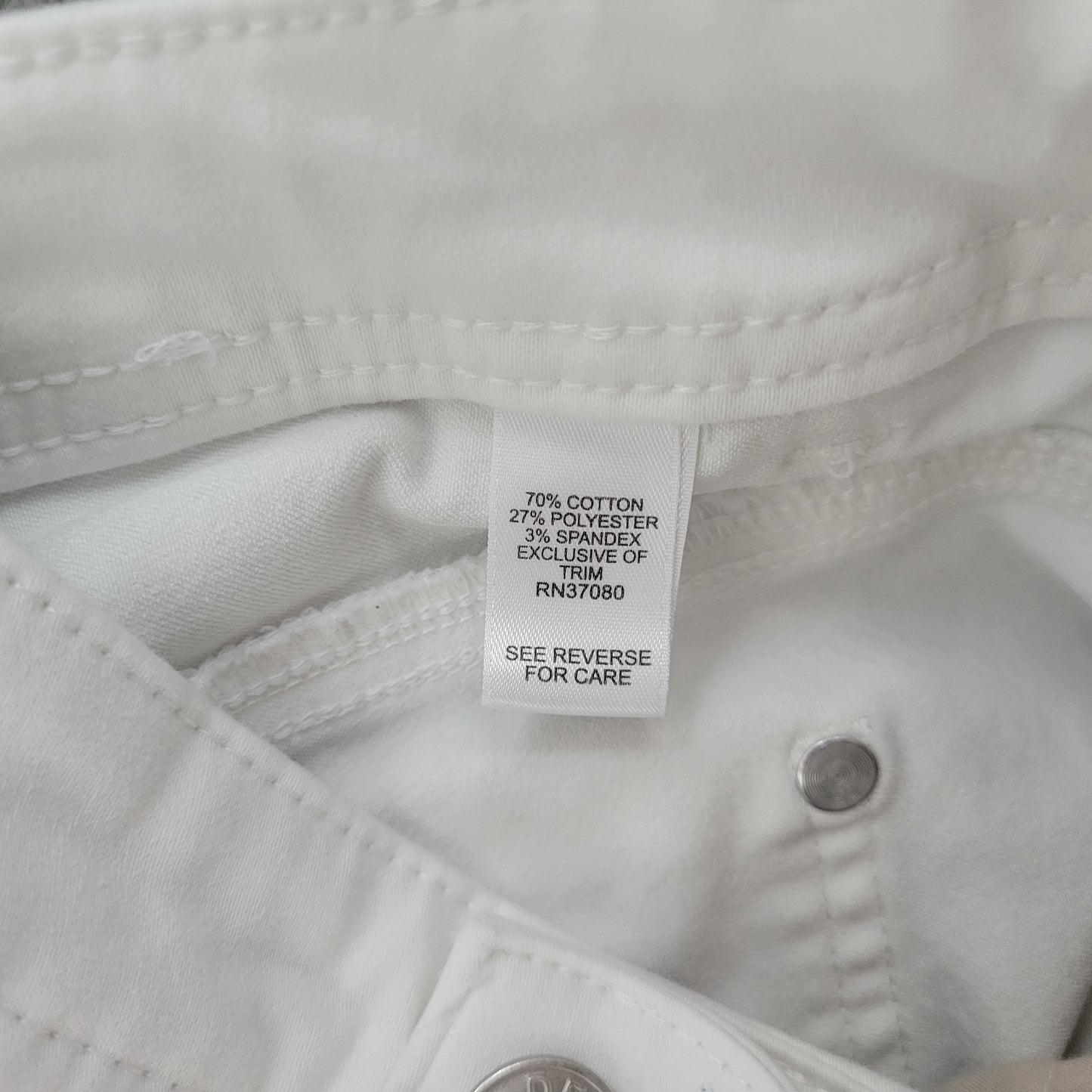 Cato Est 1946 Women's 18W White Jeans Capri High Rise Elastic Waist CAP43E