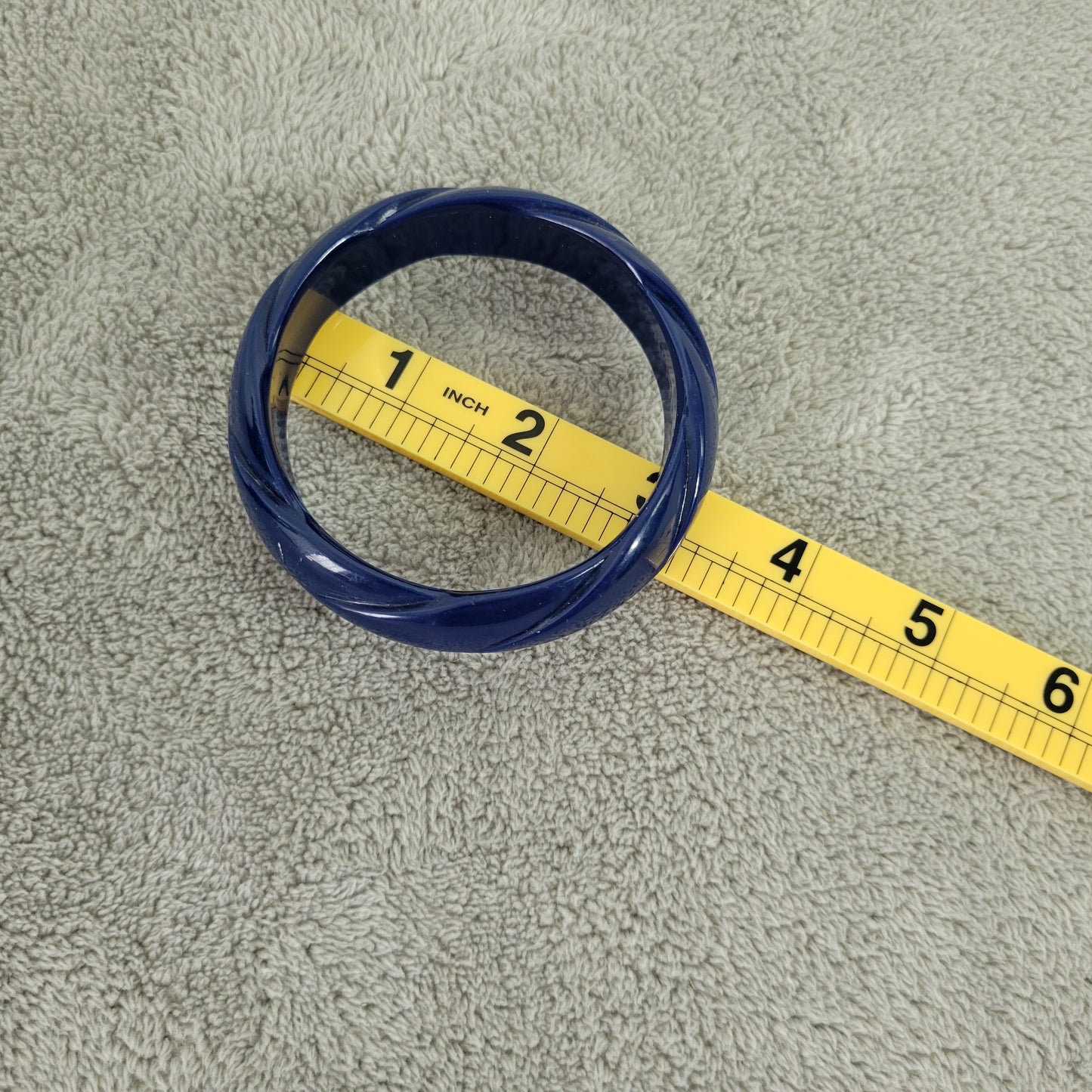 Vintage Navy Blue Twisted Resin Bangle Bracelet - Chunky Cobalt Blue Swirl B9E