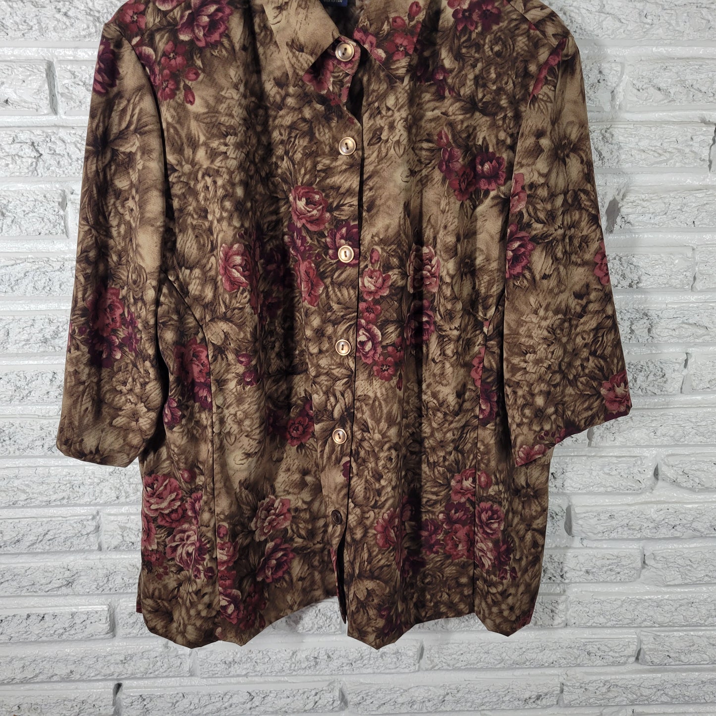 Laura Scott Women's Top 20W Brown Purple Floral Button Up Short Sleeve FLO84E