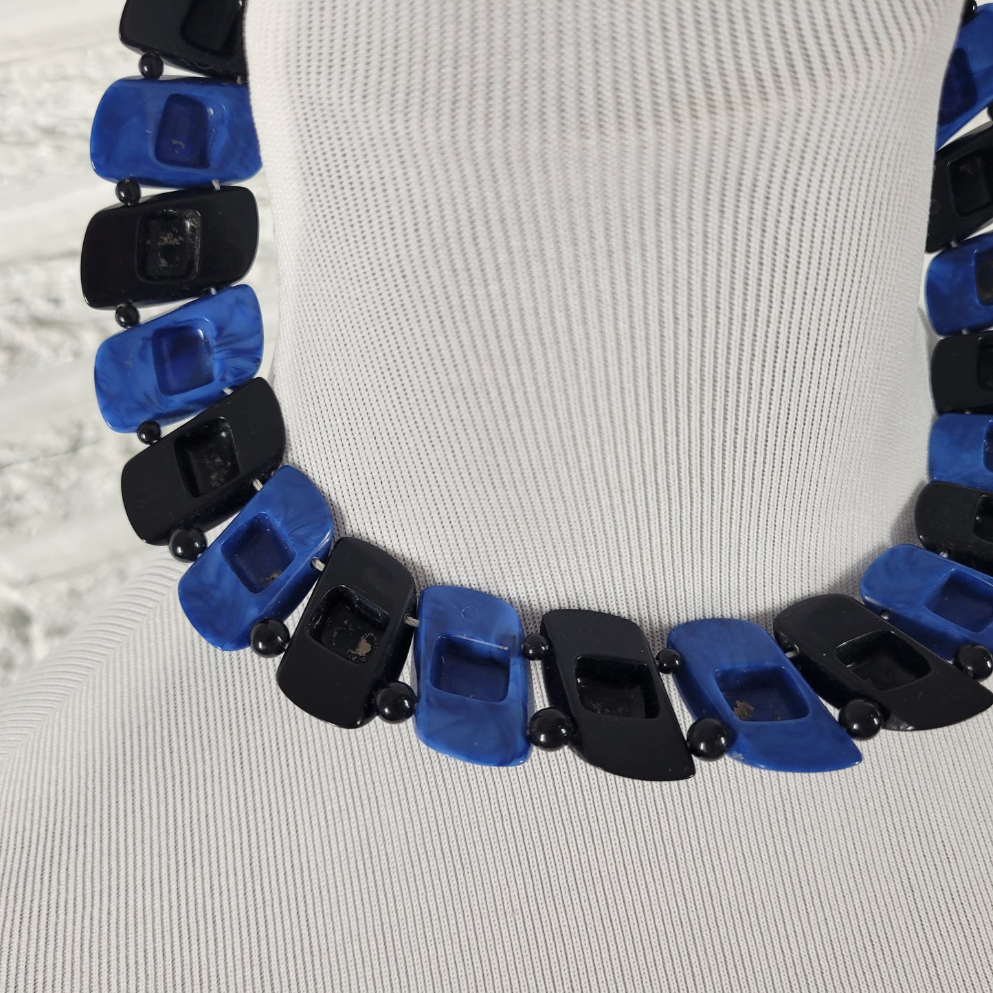 Chunky Blue Black Statement Necklace Marbled Gold Fleck 18" Choker N23E