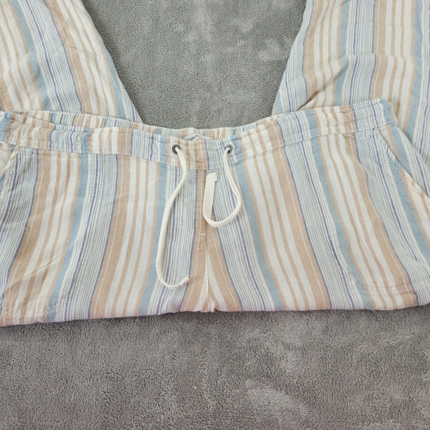 Juniper + Lime 1X Striped Capri Pants Blue Tan Linen Rayon Elastic Waist CAP38E