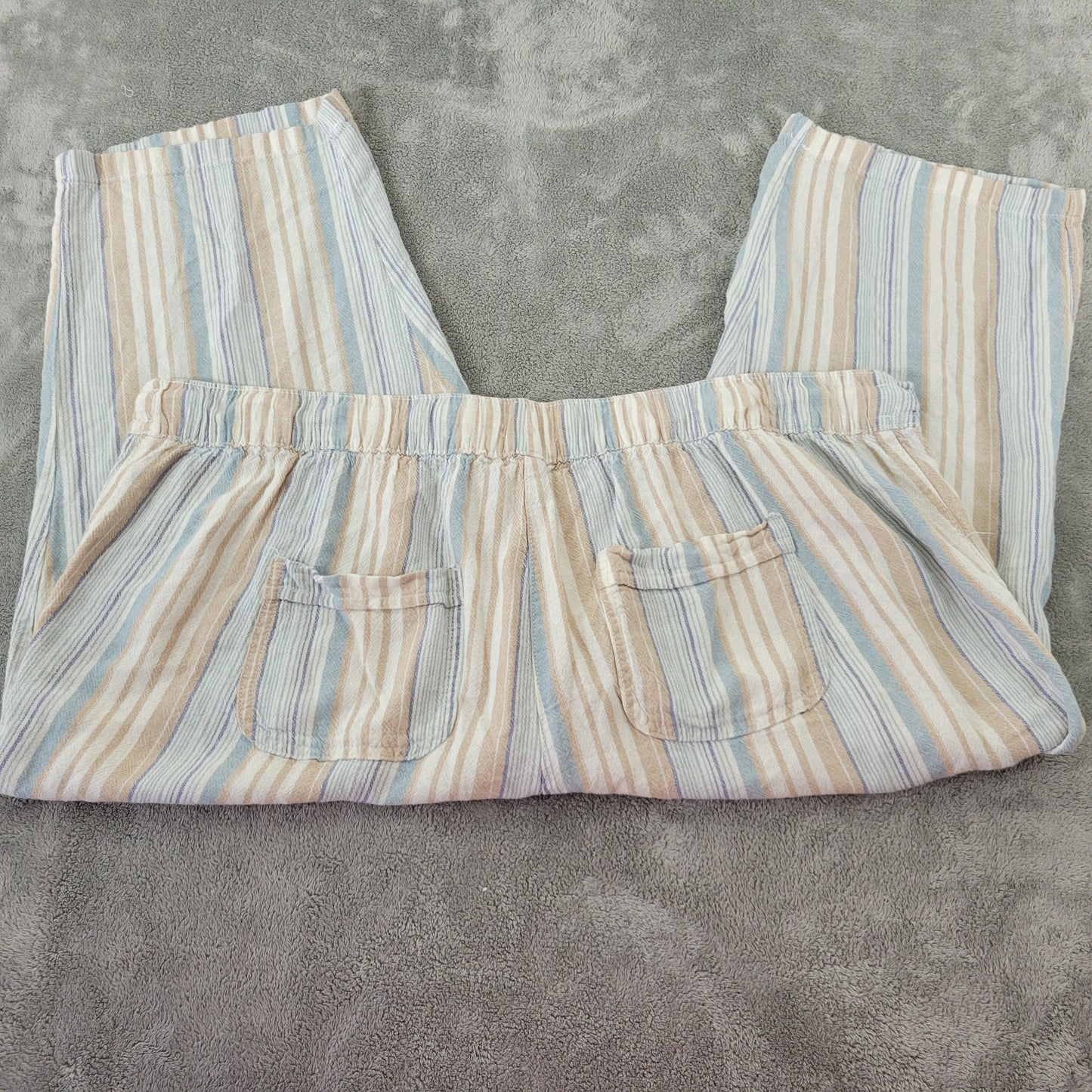 Juniper + Lime 1X Striped Capri Pants Blue Tan Linen Rayon Elastic Waist CAP38E